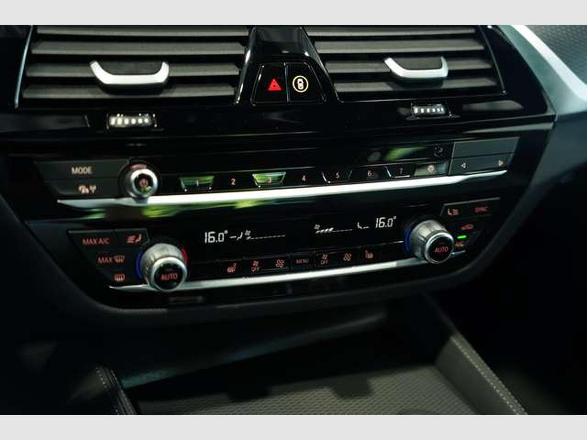 BMW 540 i xDrive Limousine M Sport 2.H *Memory *ACC (2022) - Photo 28