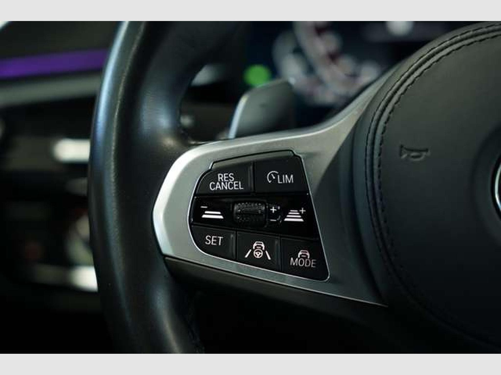 BMW 540 i xDrive Limousine M Sport 2.H *Memory *ACC (2022) - Photo 37