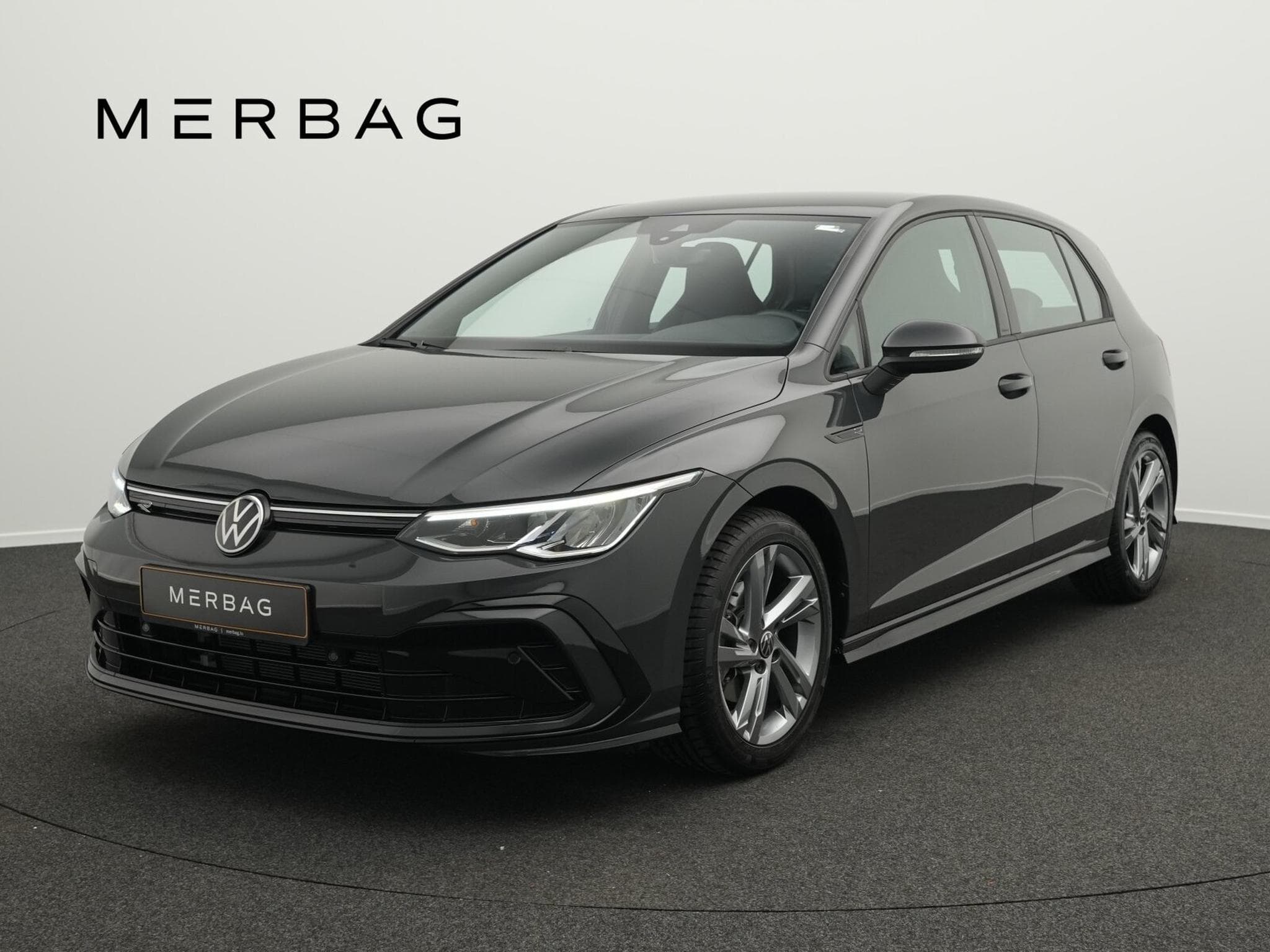 VW Golf VIII 1.5 eTSI R-Line (2024) - Photo 1