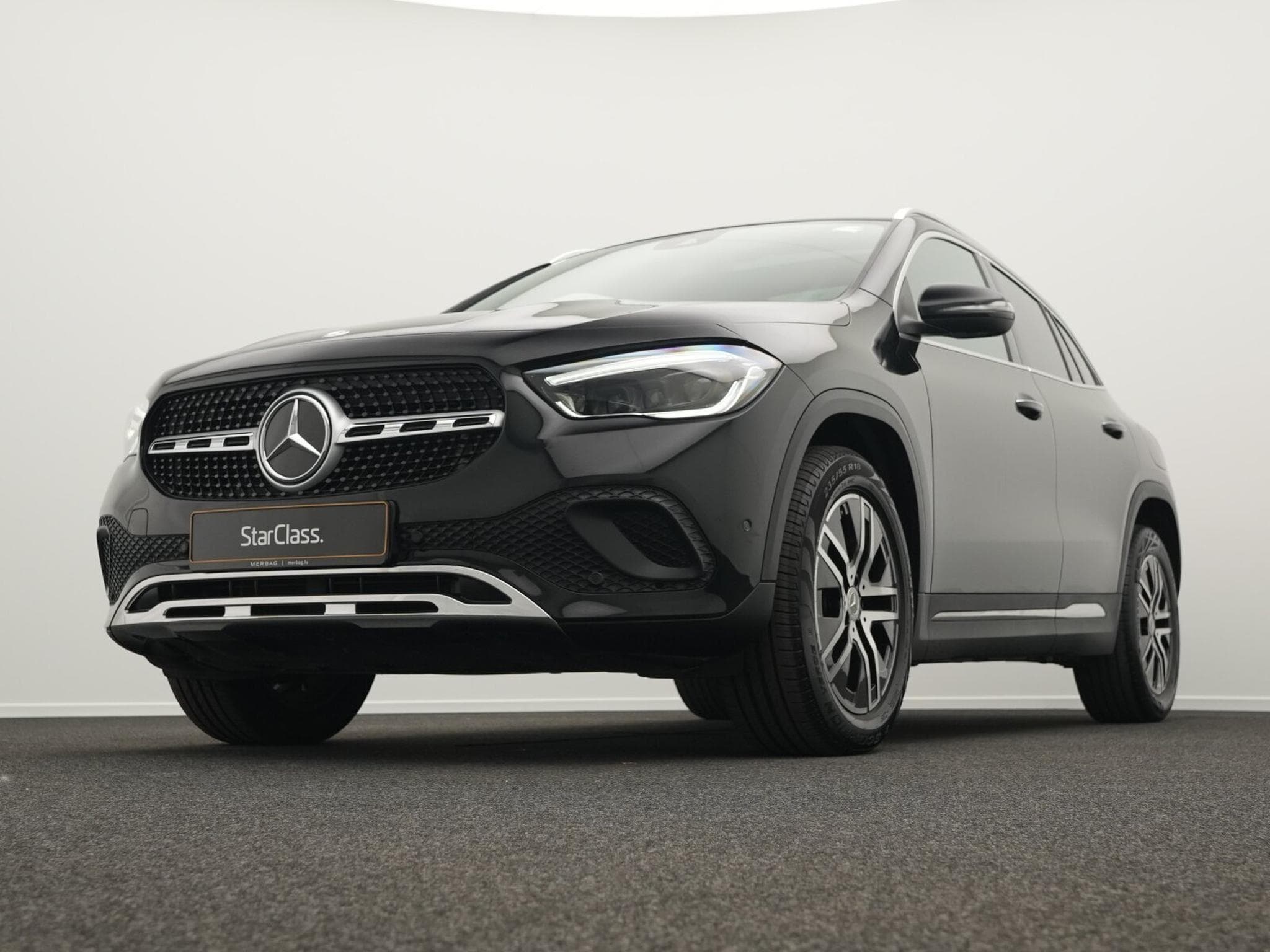 Mercedes GLA 200 d Progressive Multi+Pano+Totw+Kamera (2020) - Photo 8
