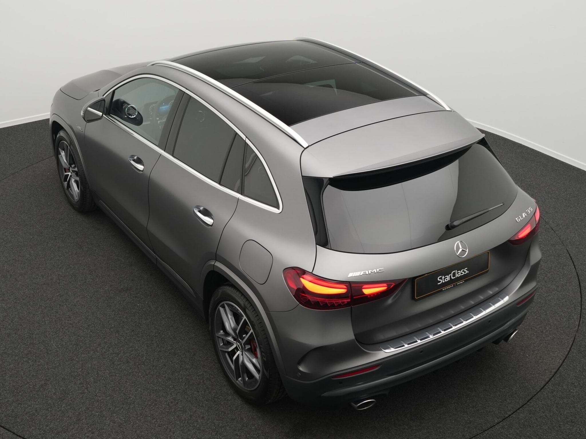 Mercedes GLA 35 AMG Mercedes-AMG GLA 35 4MATIC Multi+Pano+Burm+EasyPack (2025) - Photo 11
