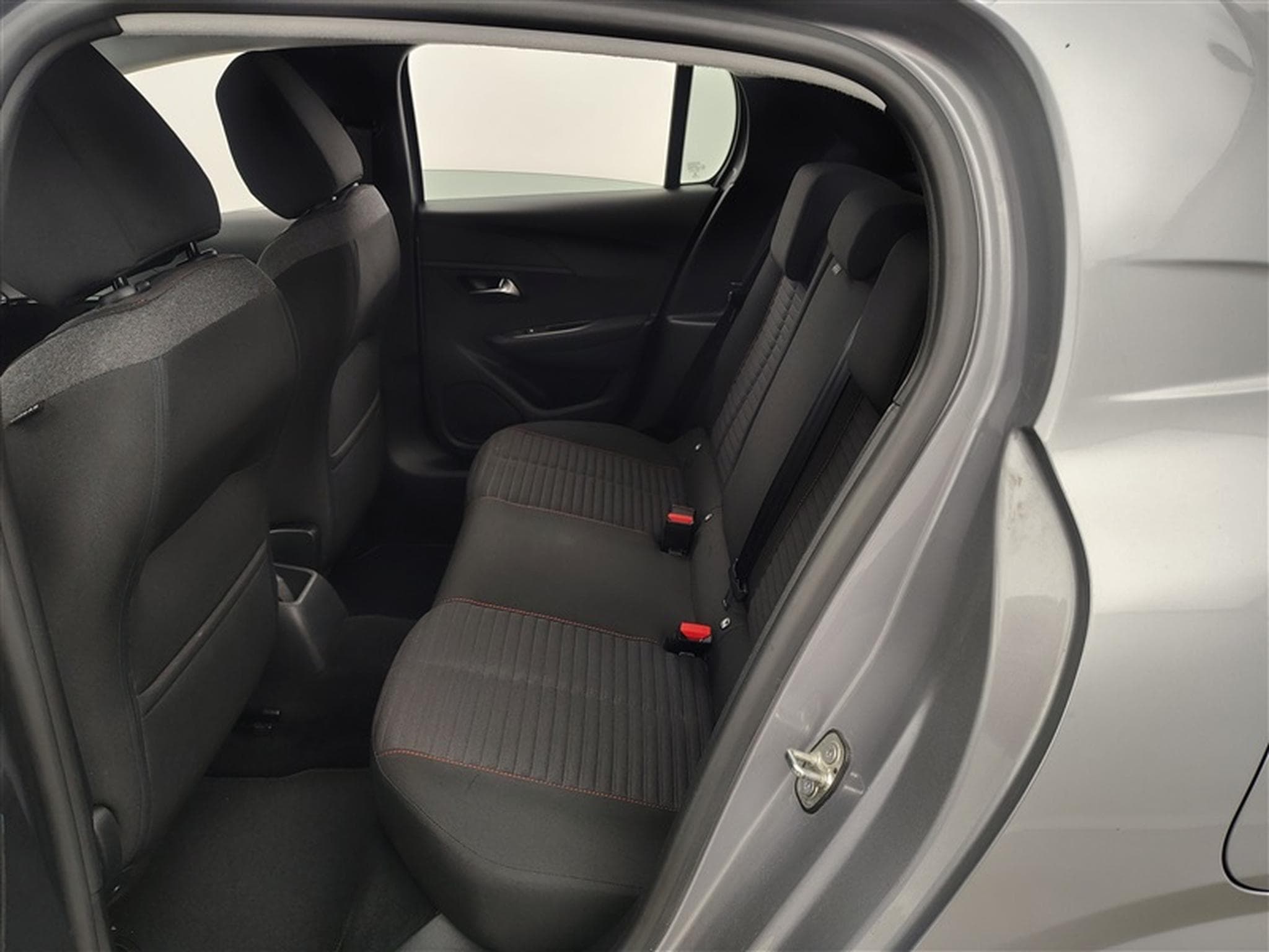 Peugeot 208 1.2i PureTech Active Pack (EU6.4) (2022) - Photo 13
