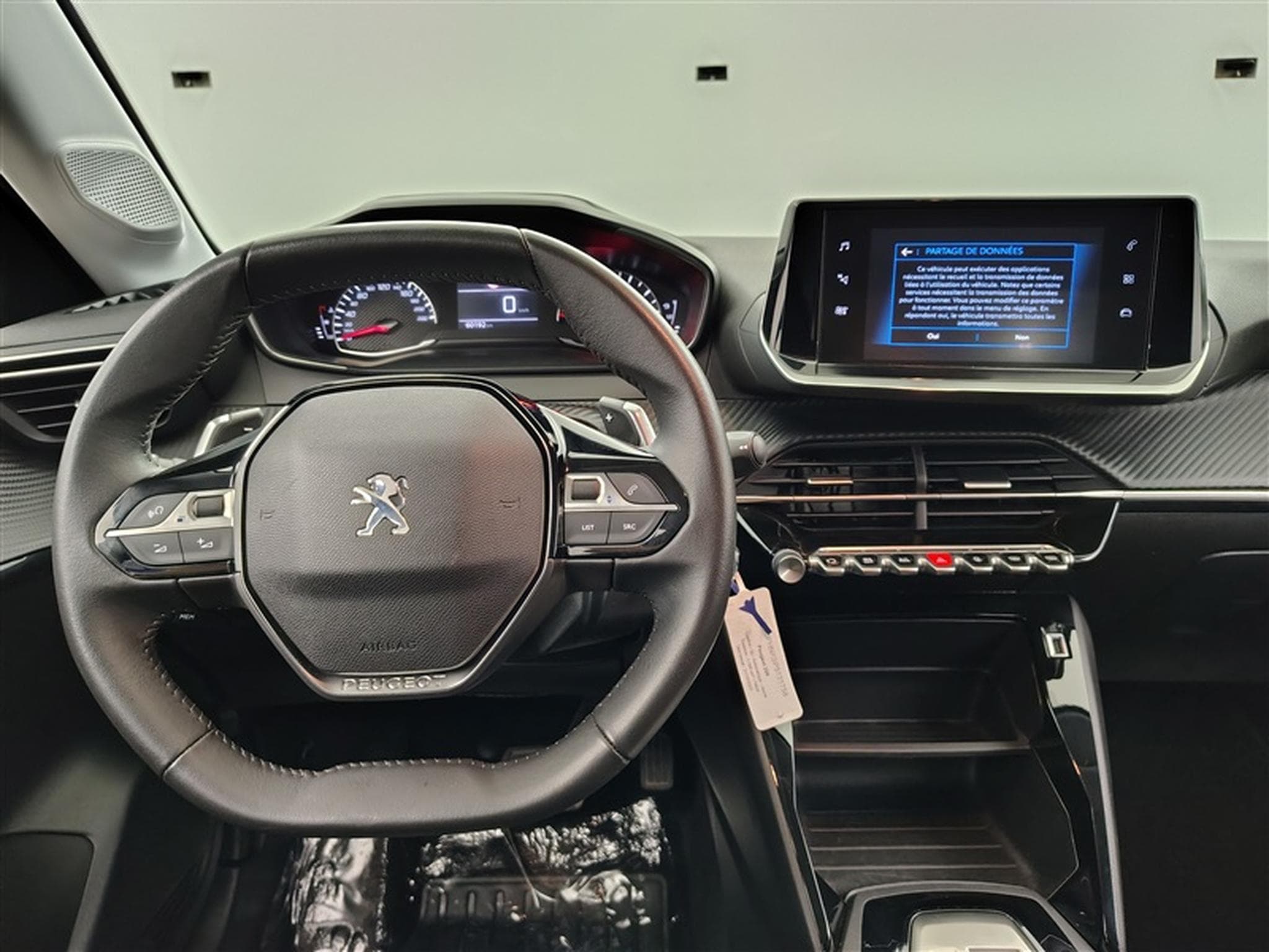 Peugeot 208 1.2i PureTech 100Cv EAT8 Style NAVI / FULL LED / PDC (2023) - Photo 9
