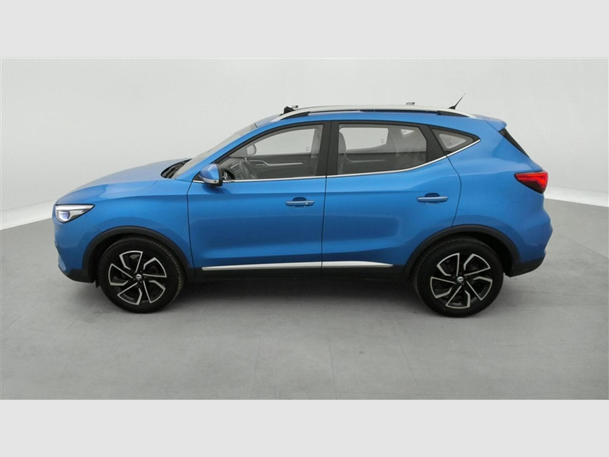 MG ZS 1.0 T-GDi Luxury (2023) - Photo 3