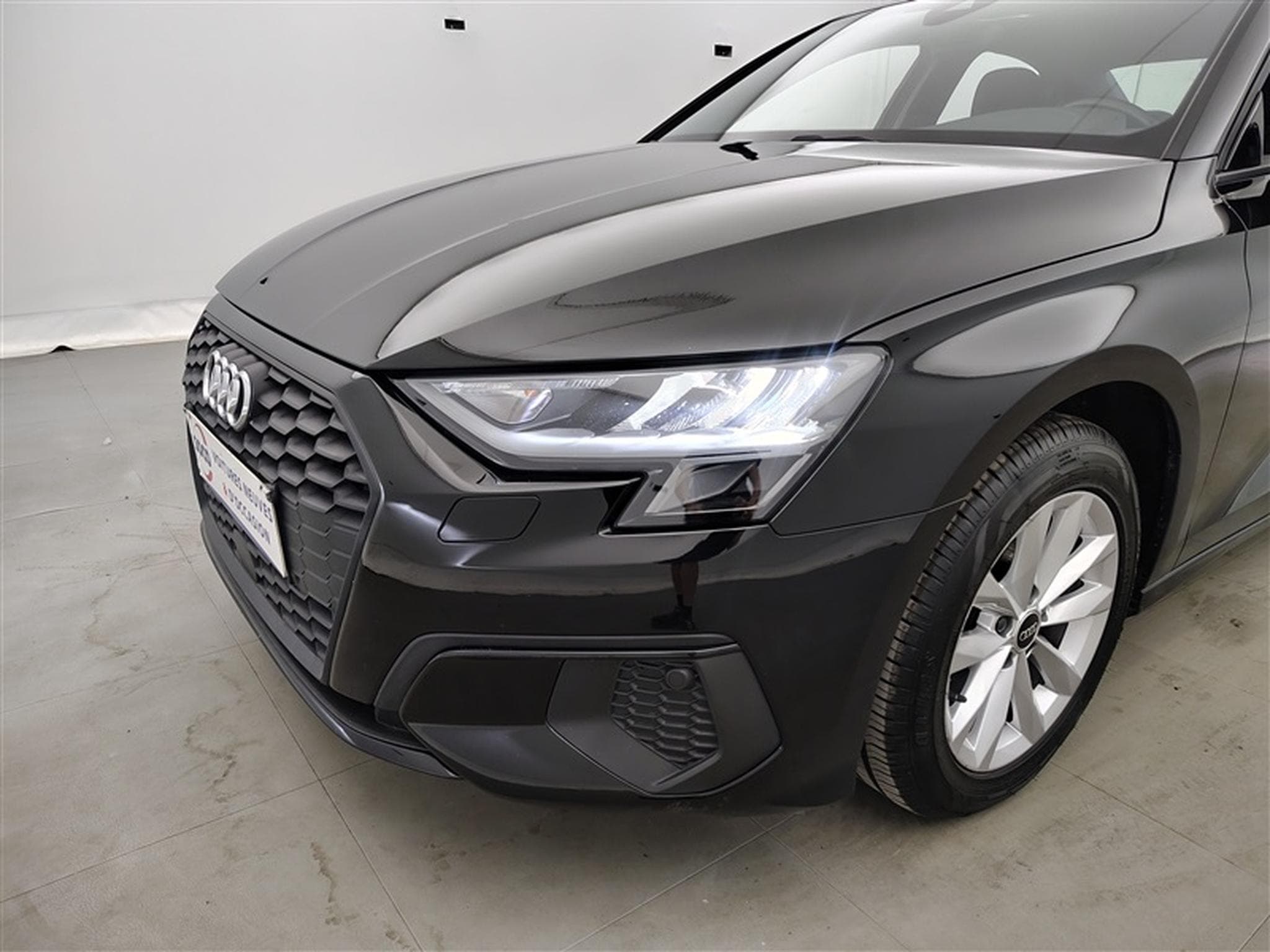 Audi A3 30 TDi  Navi Cockpit / Led / PDC (2023) - Photo 15