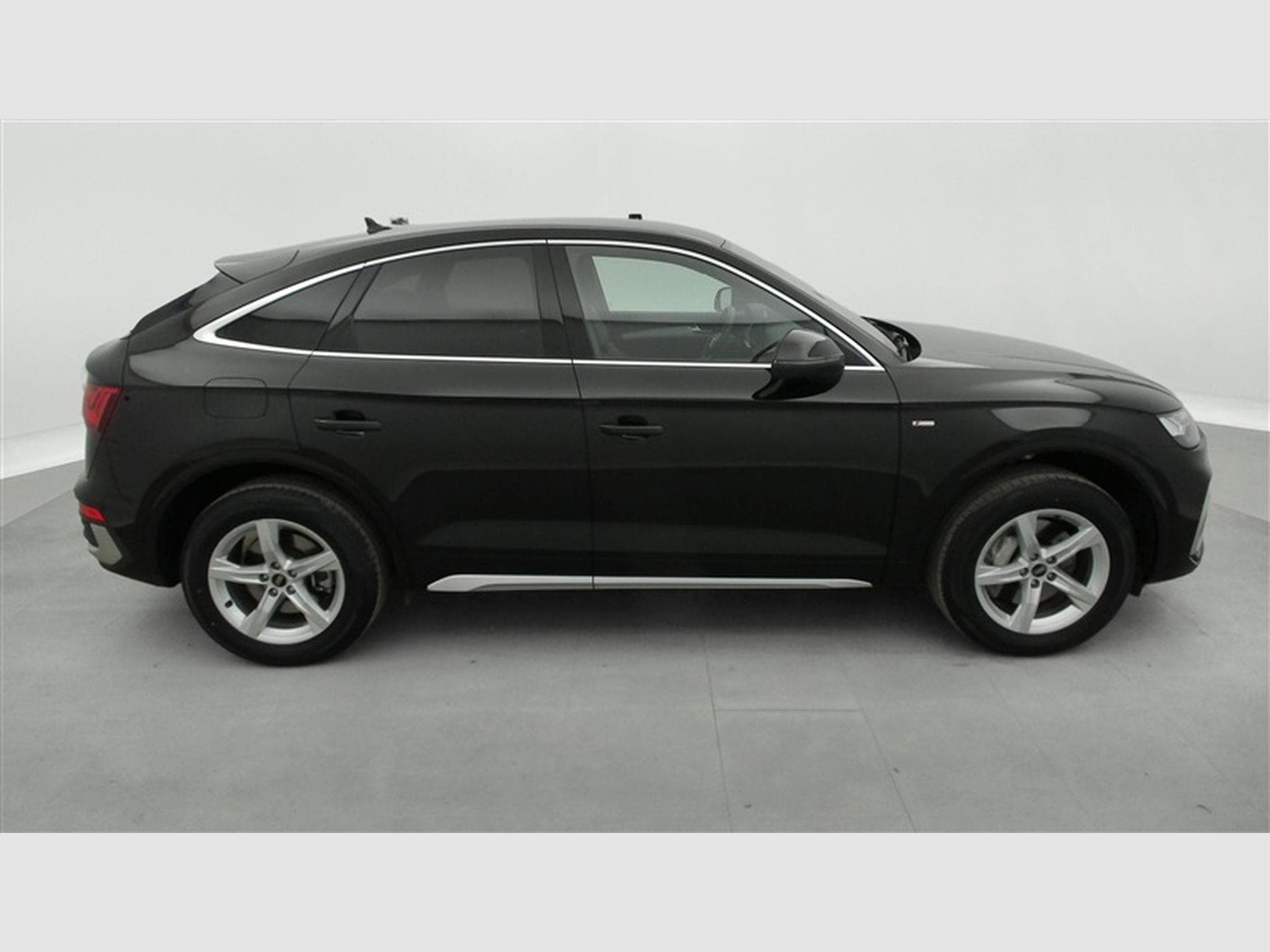 Audi Q5 Sportback PHEV 50 TFSIe Quattro S-Line NAVI / CAMERA (2023) - Photo 25