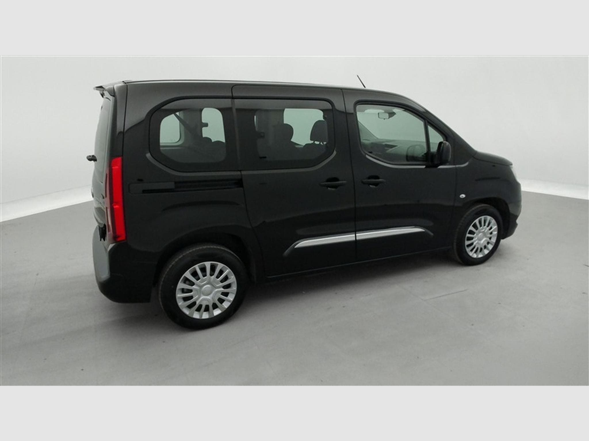 Toyota Proace 1.2 PureTech 110Cv Active CLIM / BLUETOOTH (2021) - Photo 22