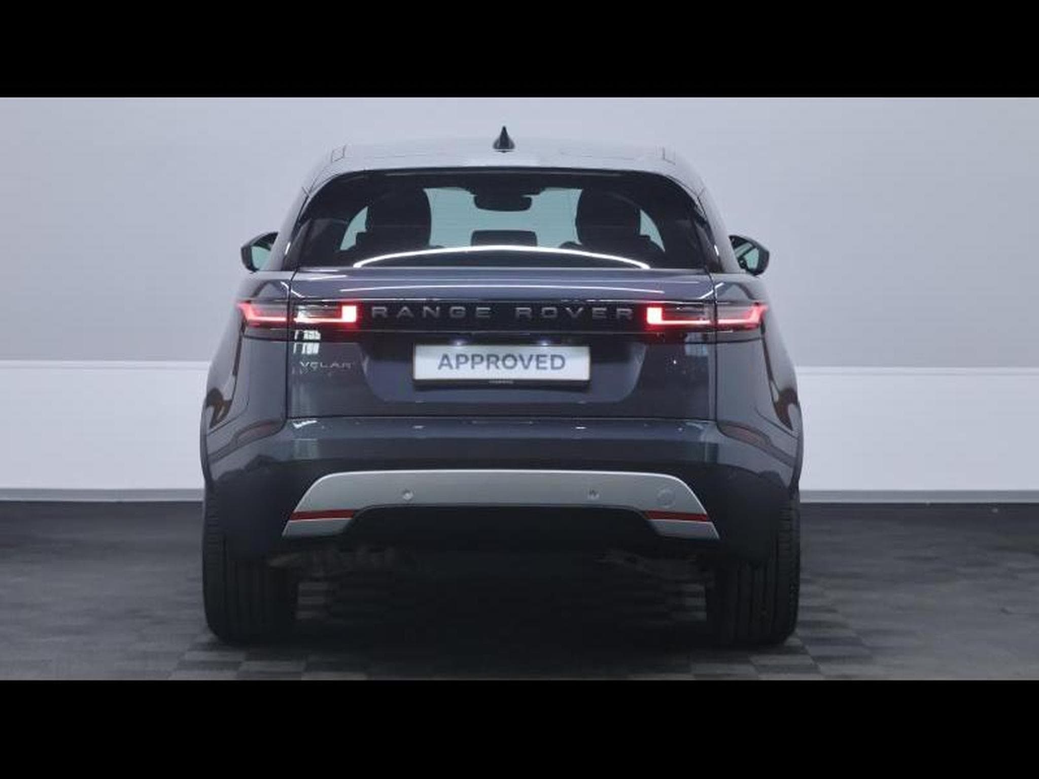 Land-Rover Range Rover Velar D200 AWD auto (2024) - Photo 6