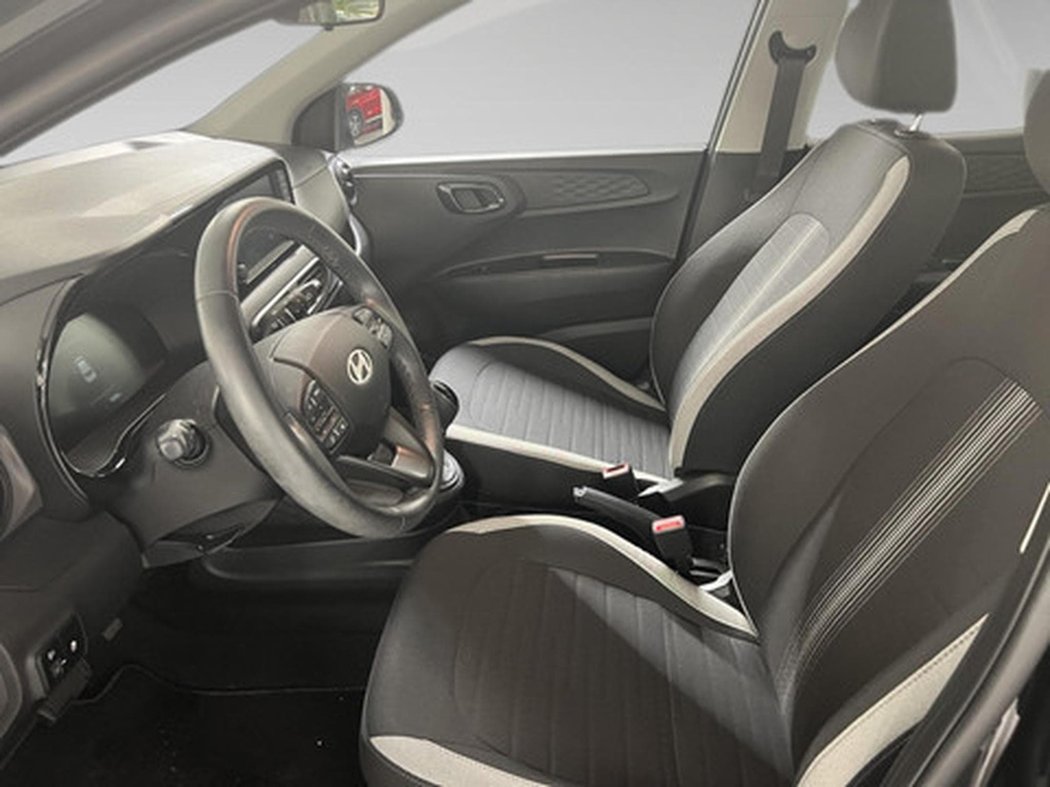 Hyundai i10 1.0 Twist Twist TechnoPack (2023) - Photo 11
