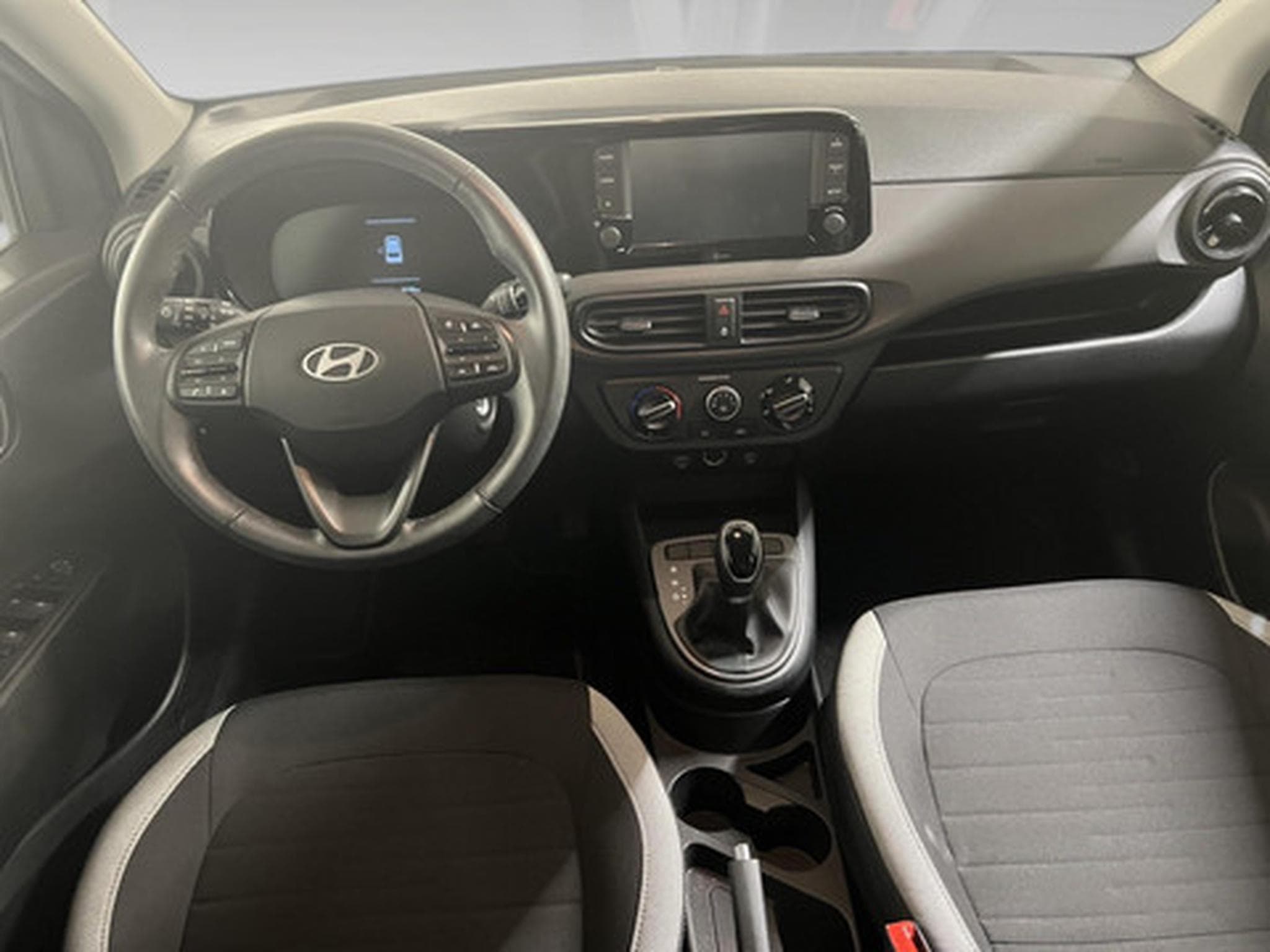 Hyundai i10 1.0 Twist Twist TechnoPack (2023) - Photo 13