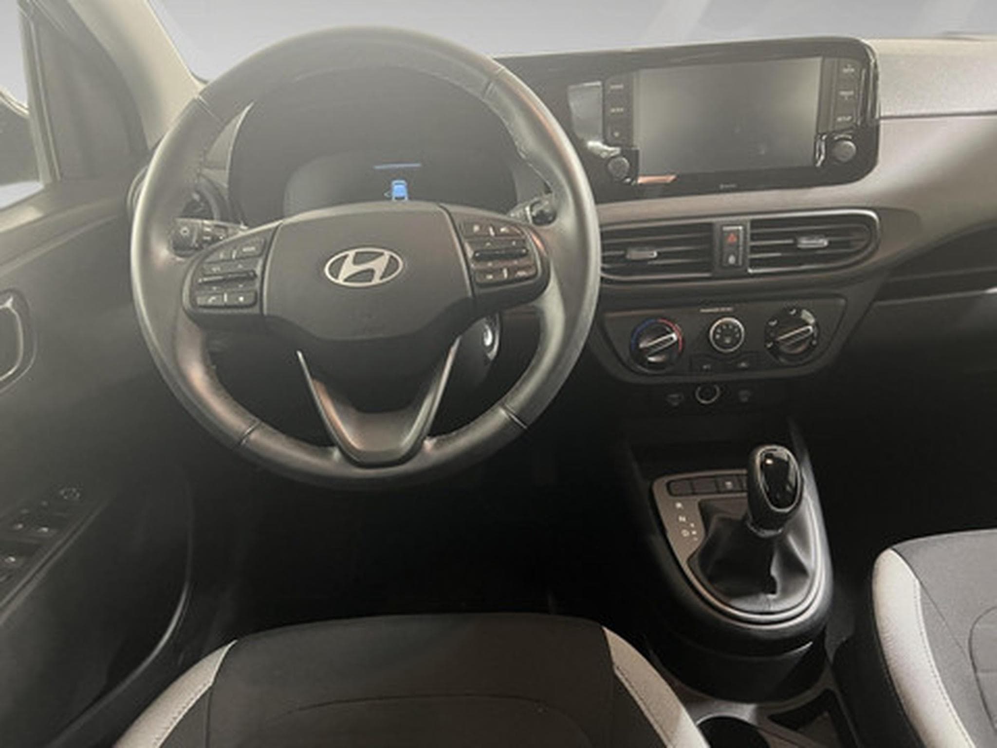Hyundai i10 1.0 Twist Twist TechnoPack (2023) - Photo 18
