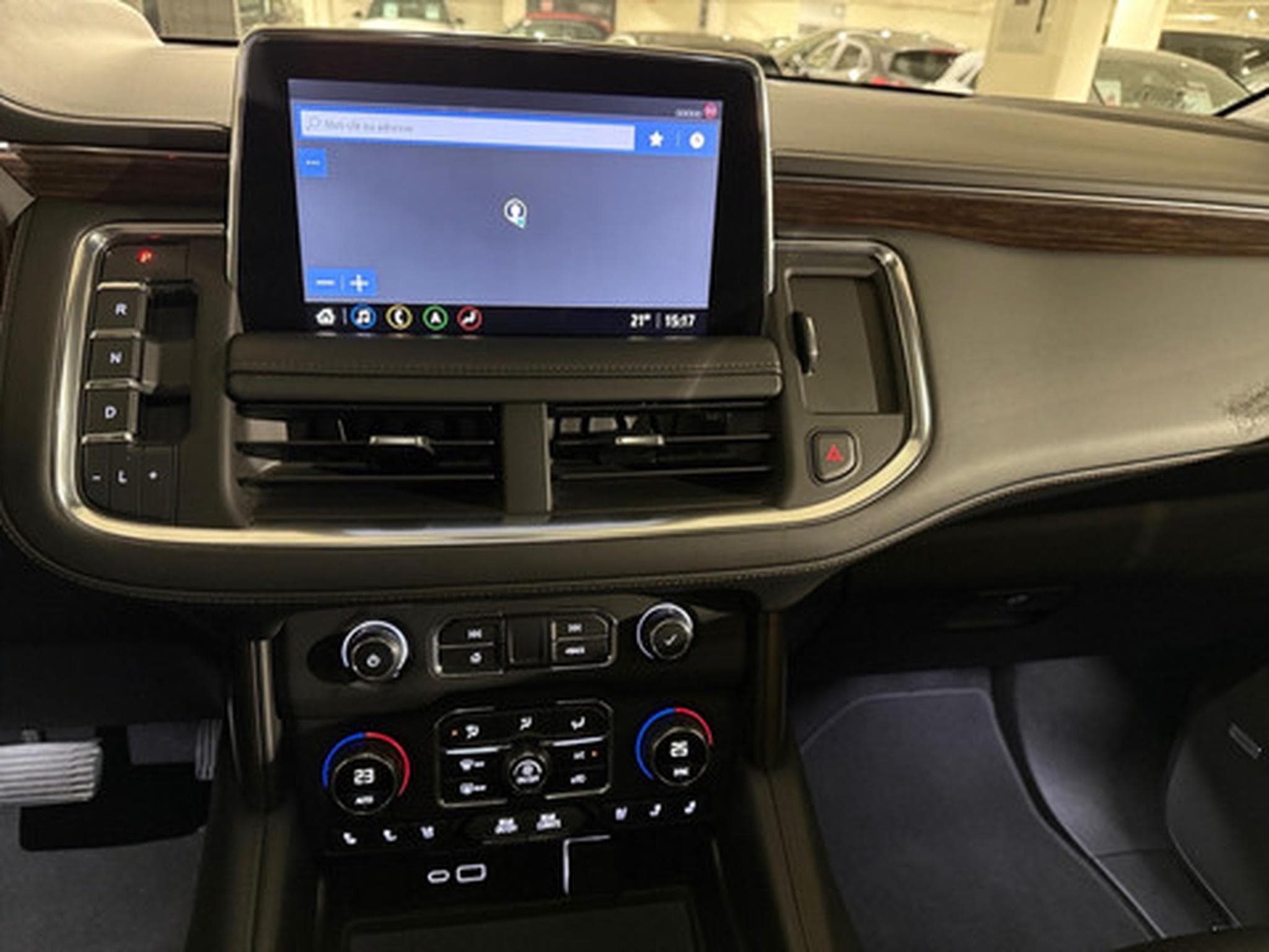 Chevrolet Tahoe 6.2 HIGH COUNTRY (2021) - Photo 3
