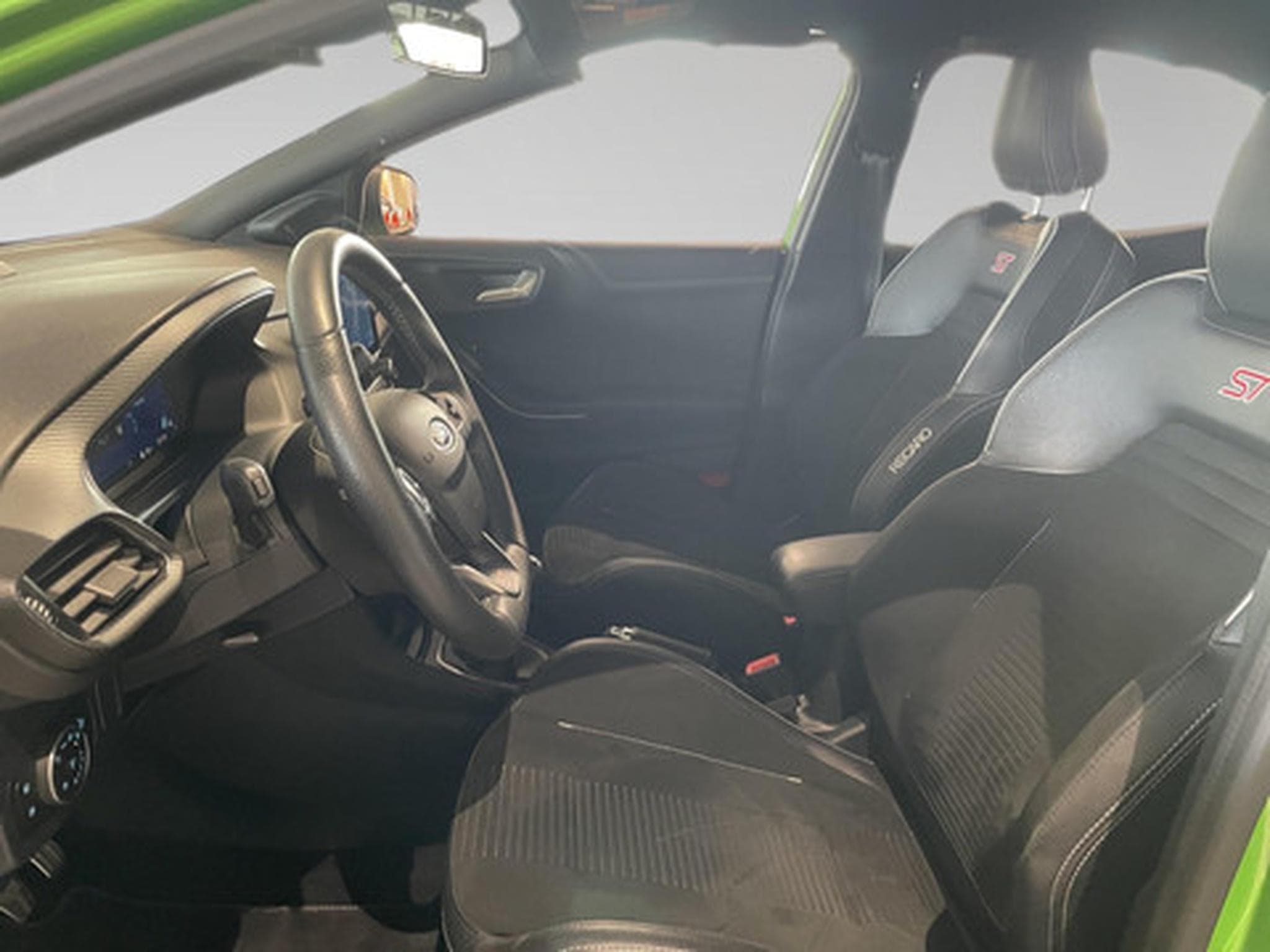 Ford Puma 1.5i Ecoboost 147kW ST (2021) - Photo 4