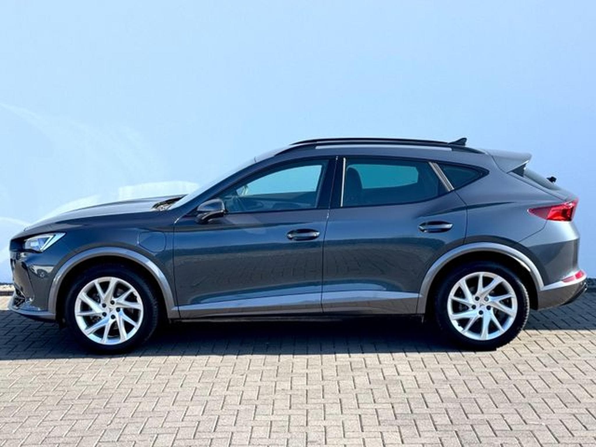Cupra Formentor Formentor 1.4 e-Hybrid /NAVI/LED/ACC/1.HAND/ (2023) - Photo 7