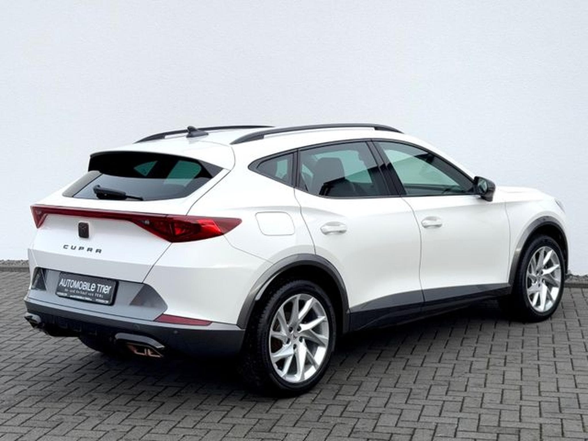 Cupra Formentor Formentor 1.4 e-Hybrid /NAVI/LED/ACC/CAM/1.HAND/ (2023) - Photo 5