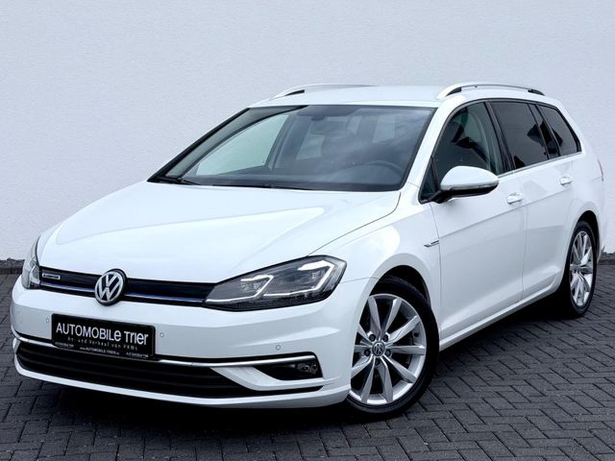 VW Golf Golf 7 Variant Highline 1.5 TSI /1.HAND/LED/ACC/ (2019) - Photo 1