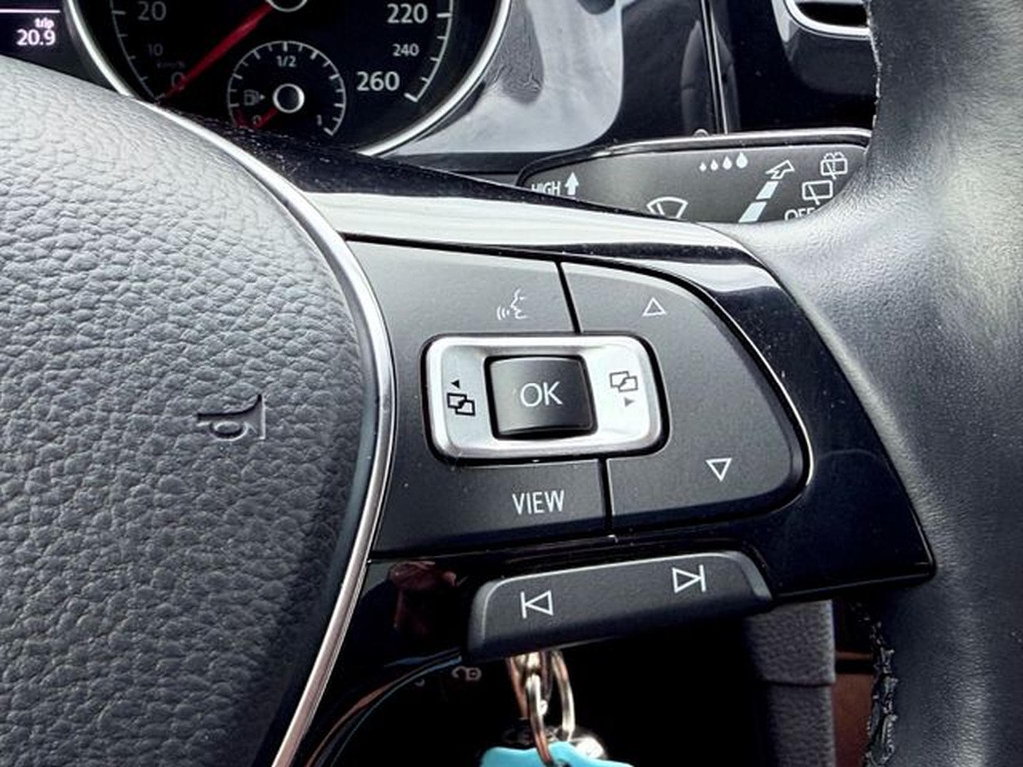 VW Golf Golf 7 Variant Highline 1.5 TSI /1.HAND/LED/ACC/ (2019) - Photo 17