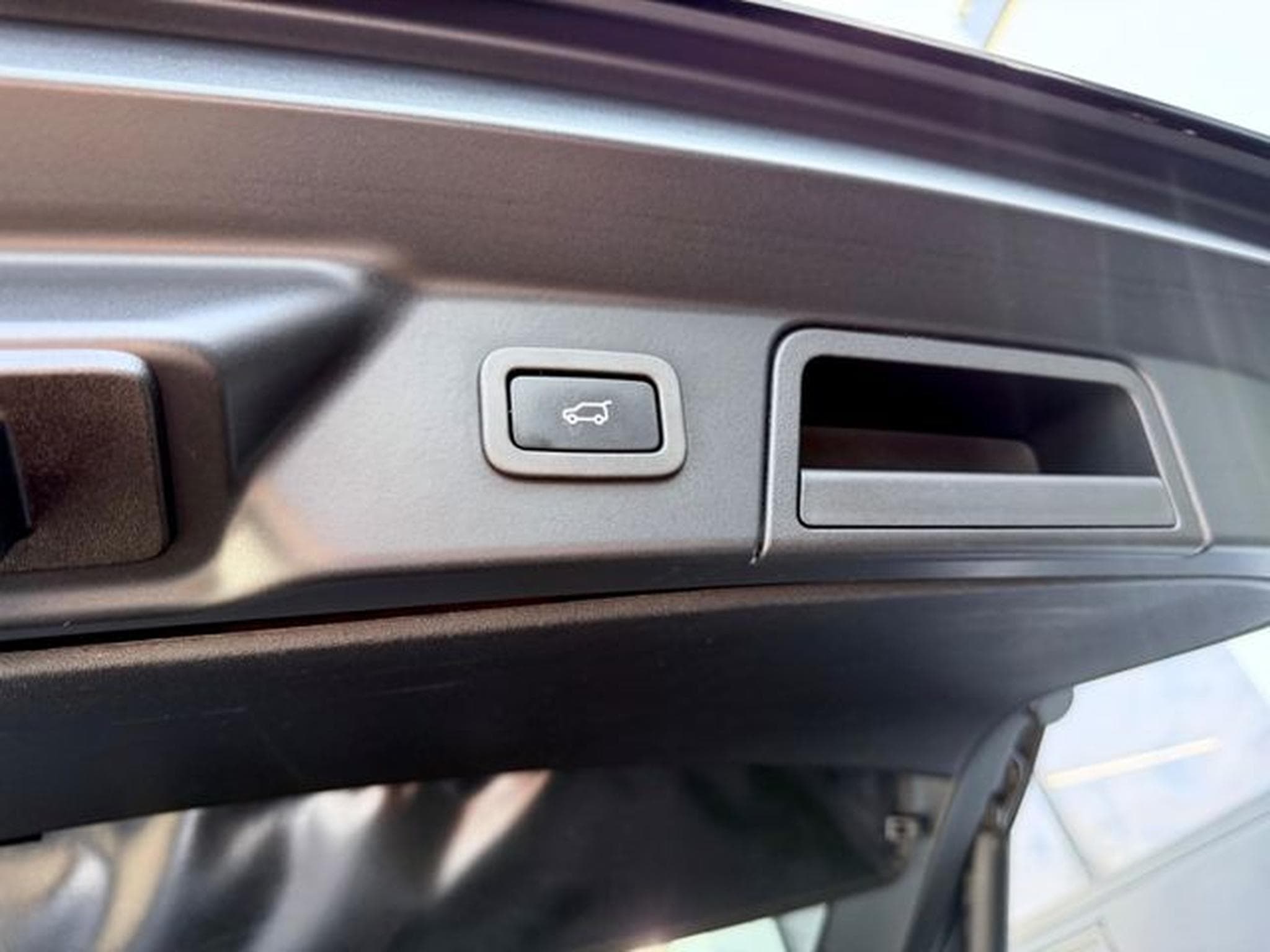 Land-Rover Range Rover Velar Range Rover Velar R-Dynamic S /NAVI/LED/ACC/ (2019) - Photo 20