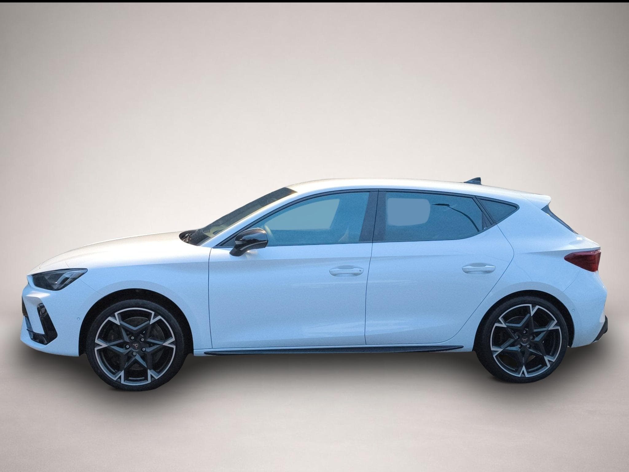 Cupra Leon (2025) - Photo 3