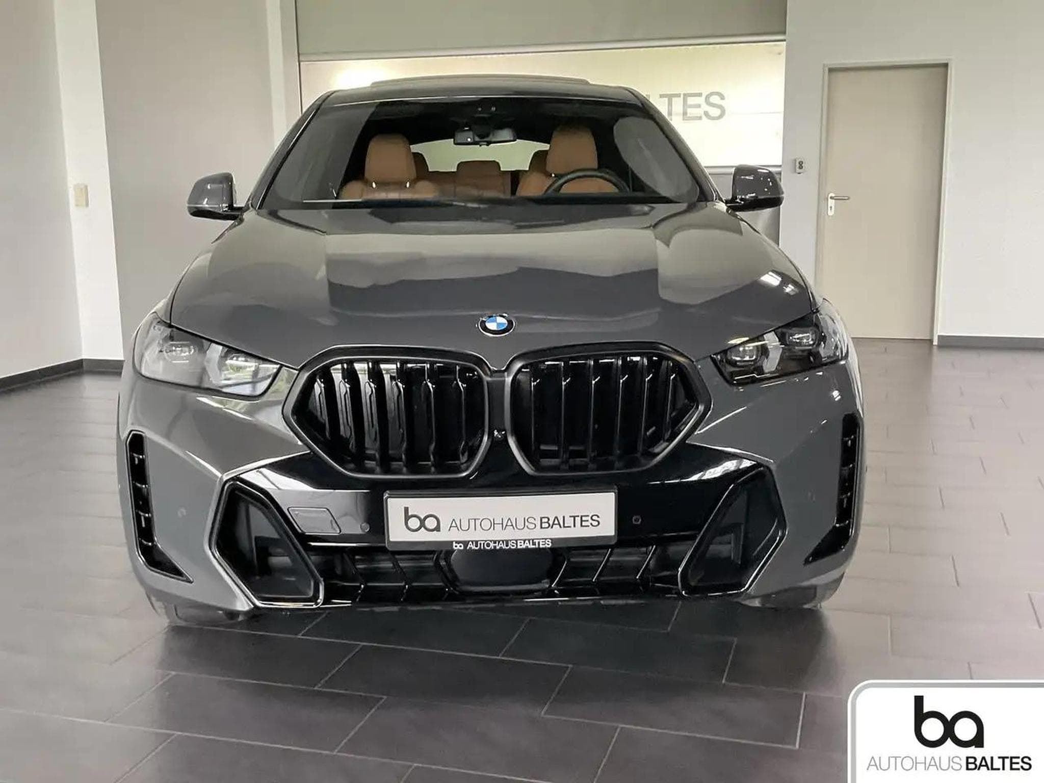 BMW X6 (2025) - Photo 2
