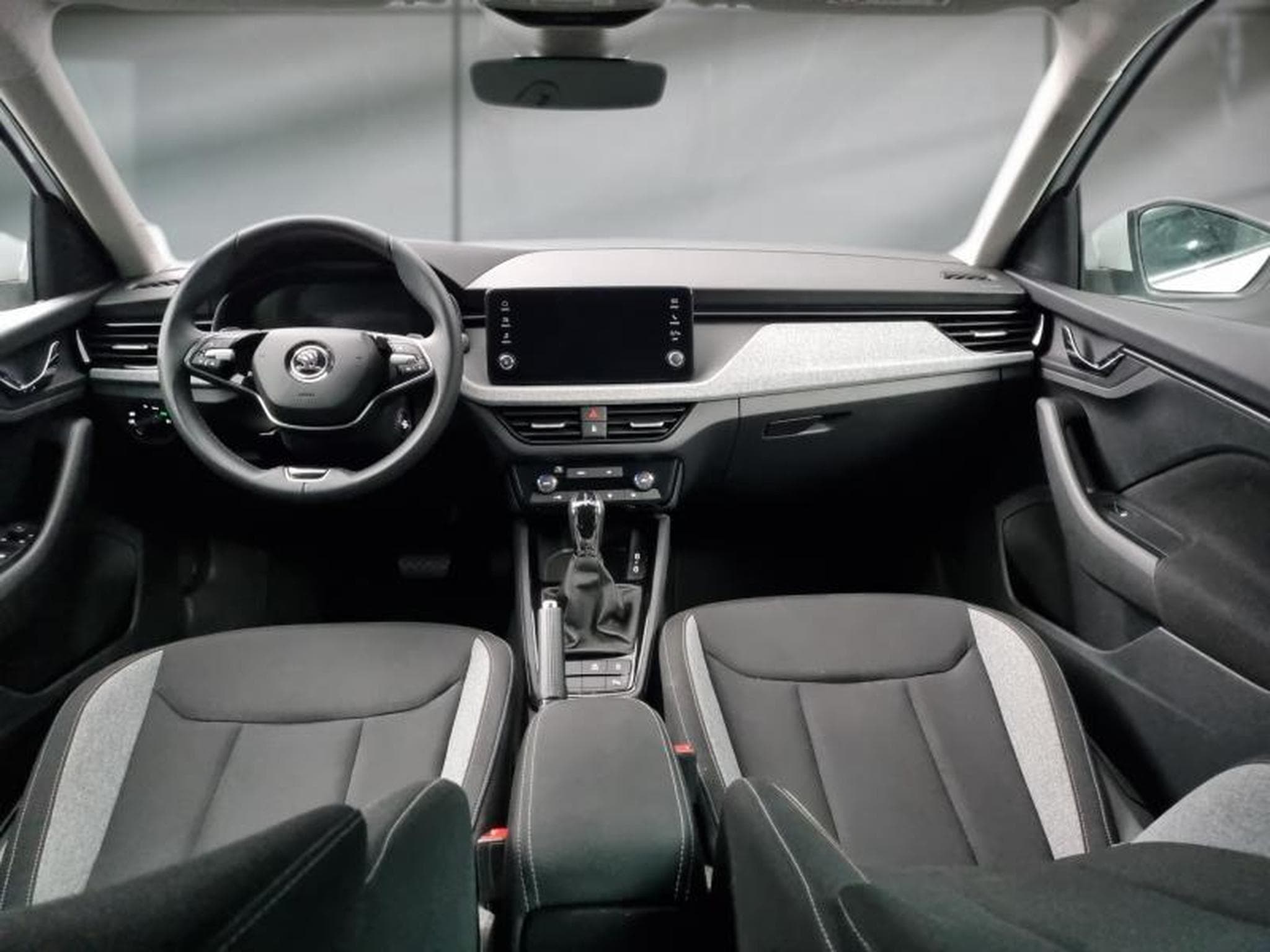 Skoda Scala -34% 1.0 TSI Evo2 116ch Selection (2025) - Photo 9