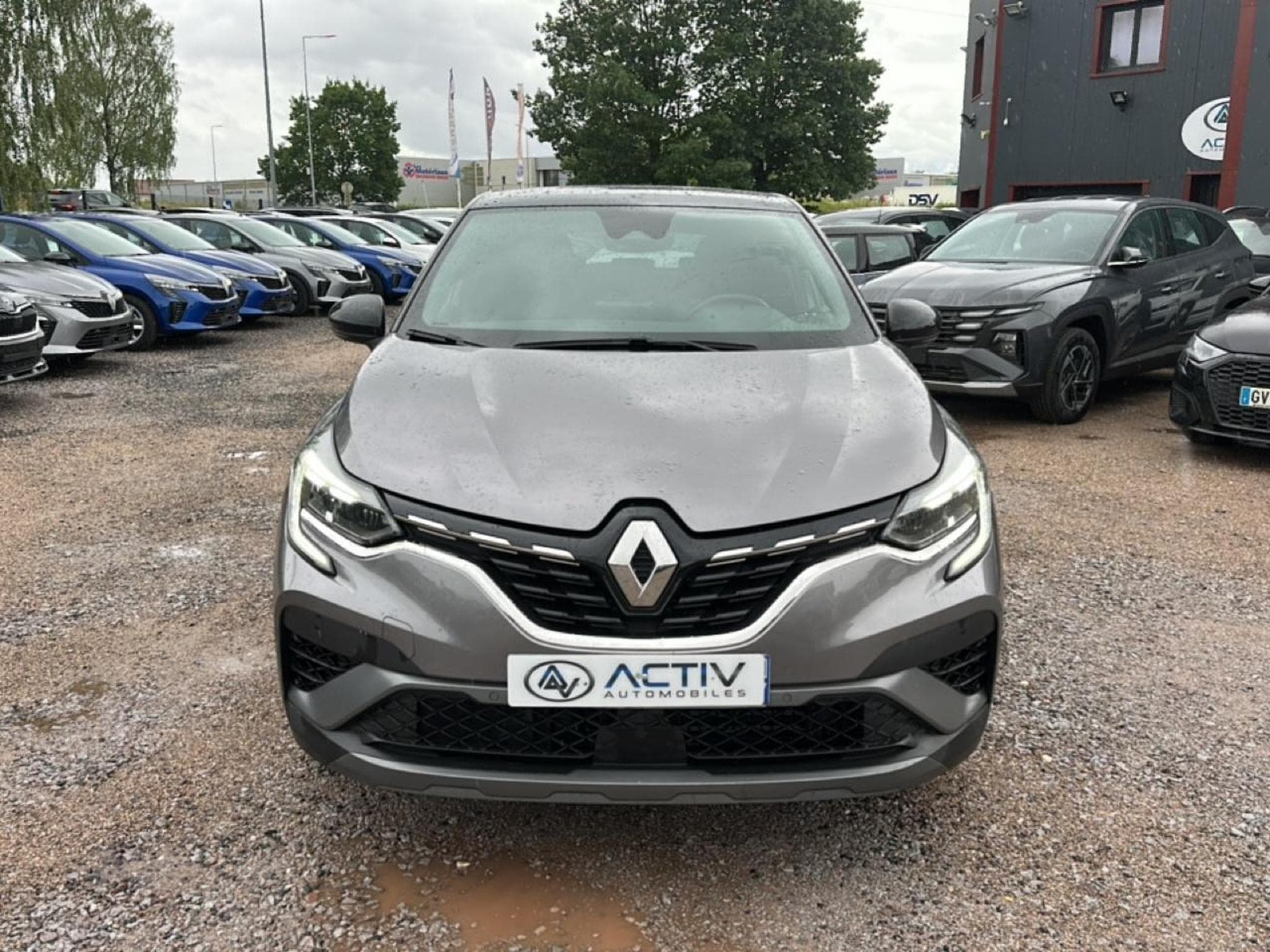 Renault Captur 1.6 E-TECH HYBRIDE 145 RS LINE (2022) - Photo 2