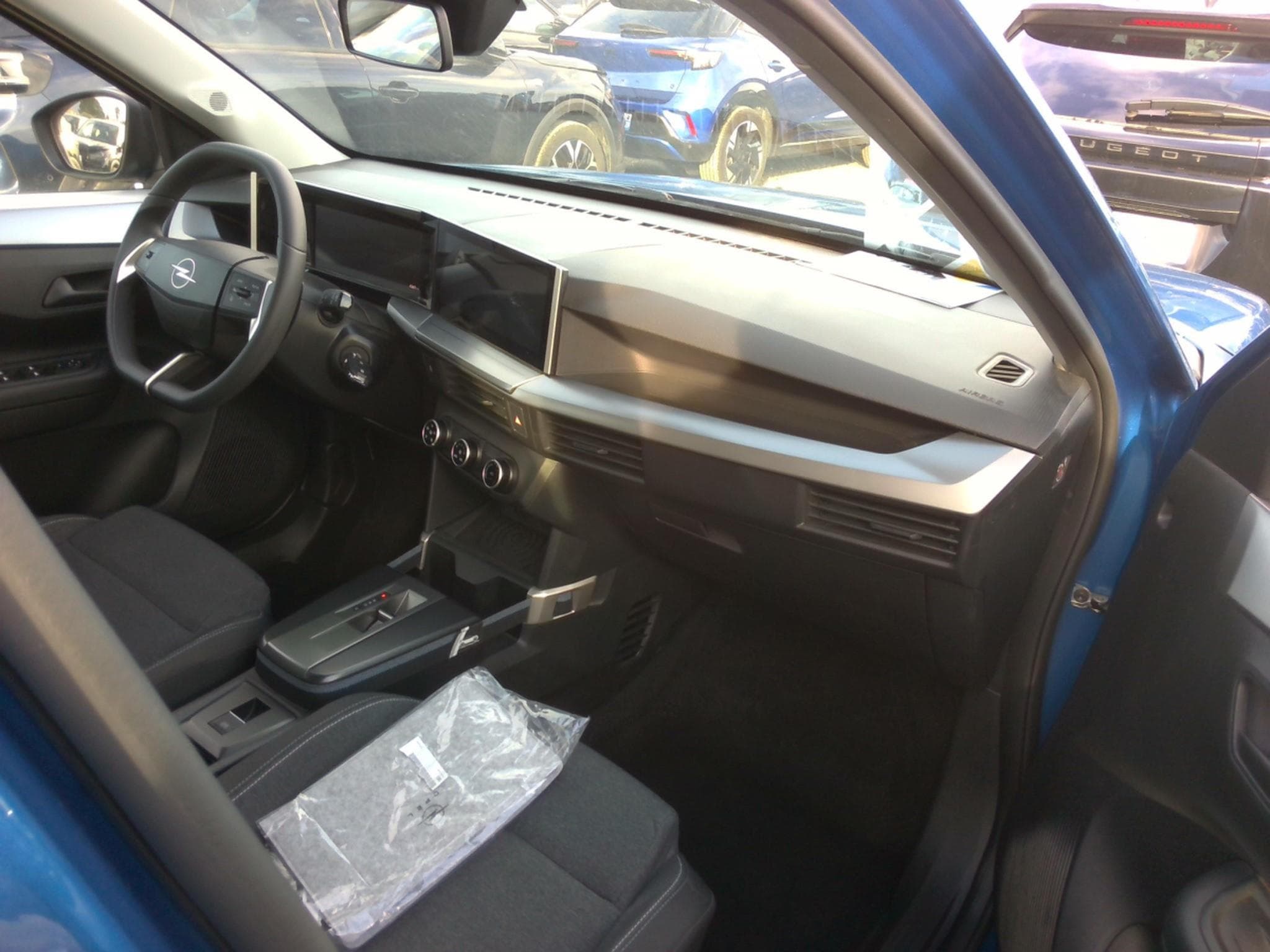 Opel Frontera Edition (2025) - Photo 3