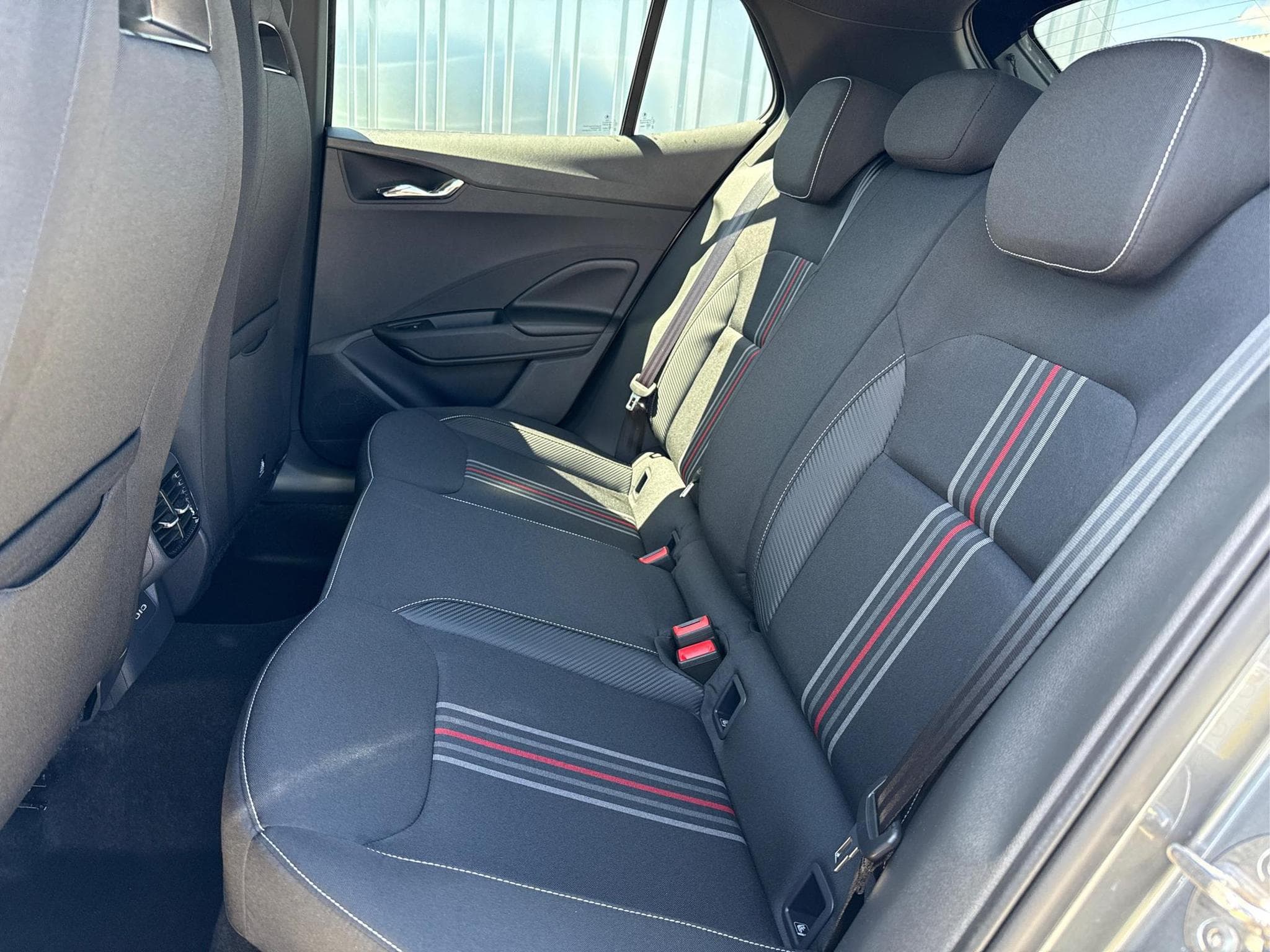 Skoda Fabia Monte Carlo 1.0 (2026) - Photo 9
