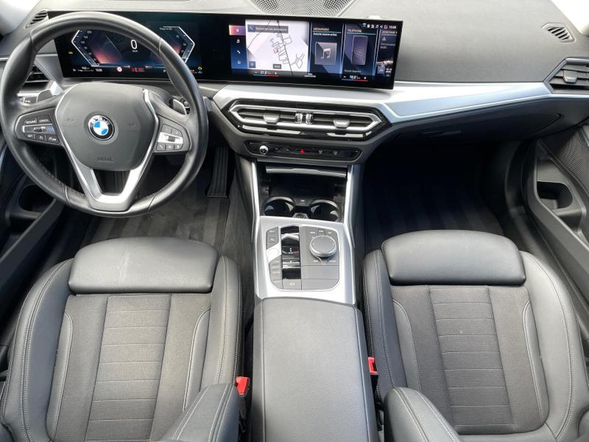 BMW 316 316d Touring (2024) - Photo 9