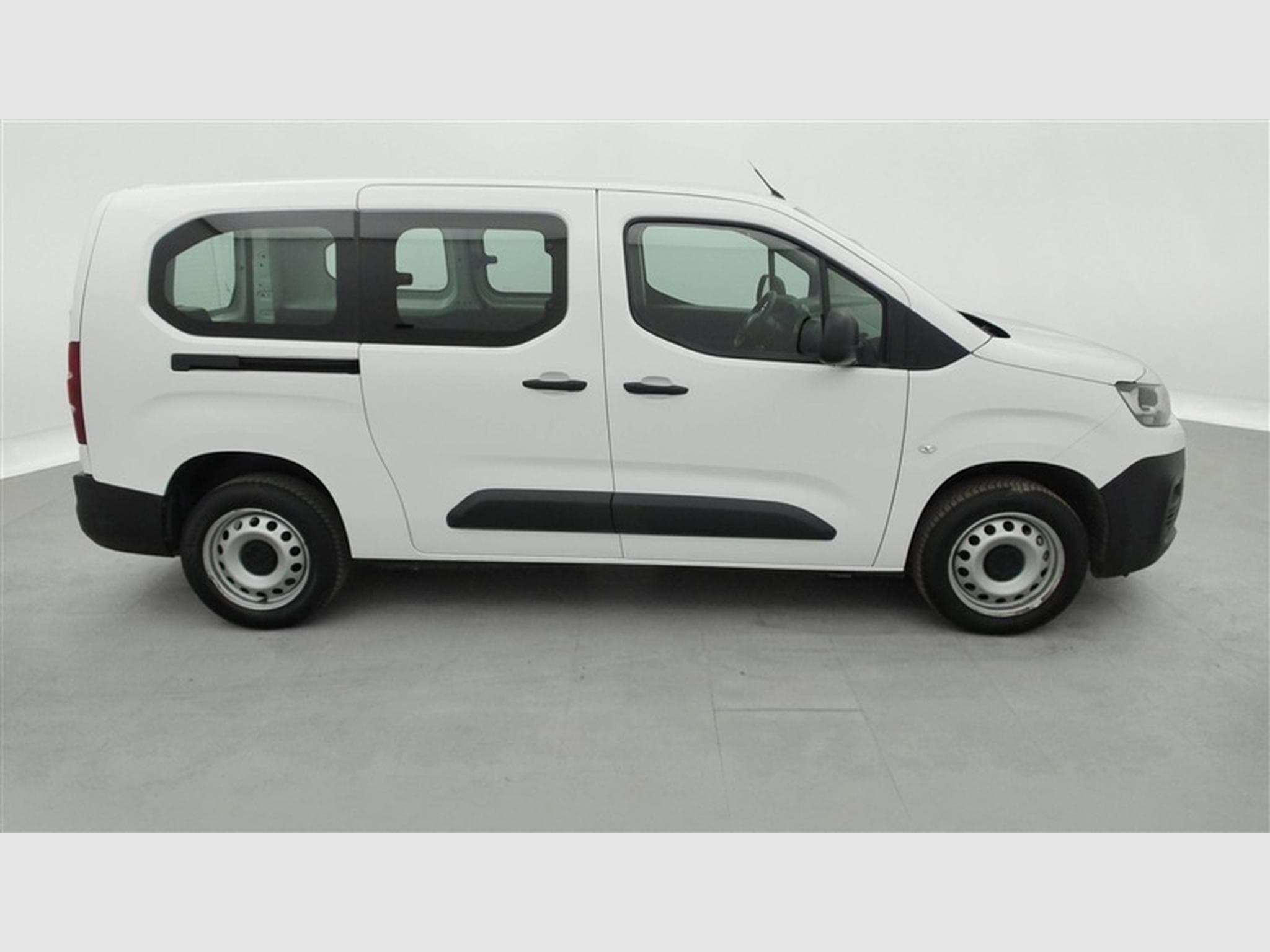 Citroen Berlingo 1.5 BlueHDi XL Heavy Control 3PL (2021) - Photo 22