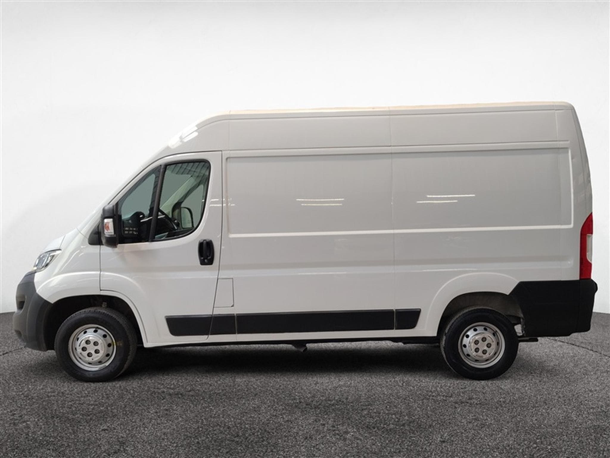 Opel Movano 2.2 Turbo D L2H2 3PL / CLIM / CAMERA / PDC (2022) - Photo 3