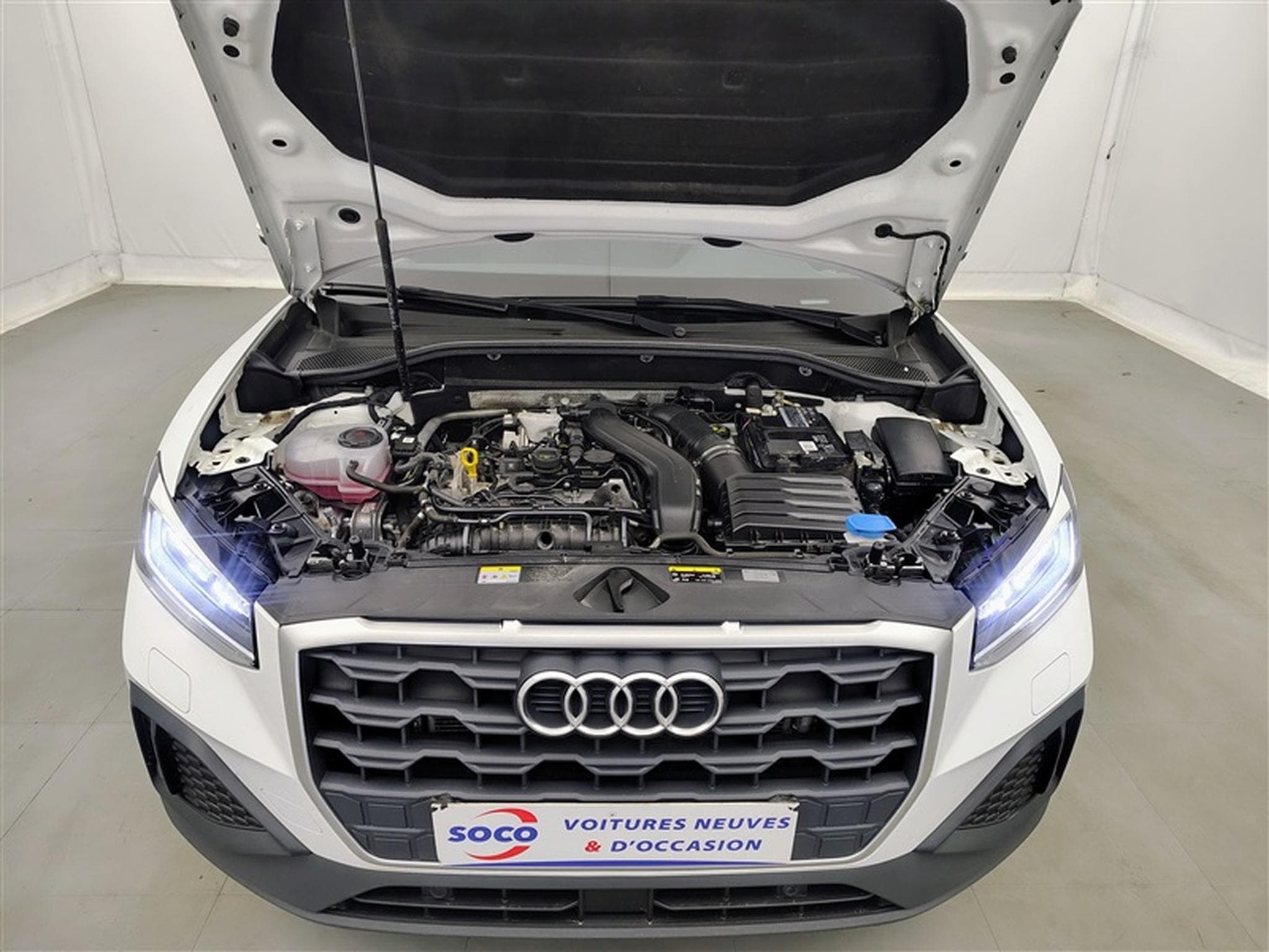 Audi Q2 35 TFSI S-Tronic Attraction NAVI / FULL LED / CAMERA / JA16" (2023) - Photo 19