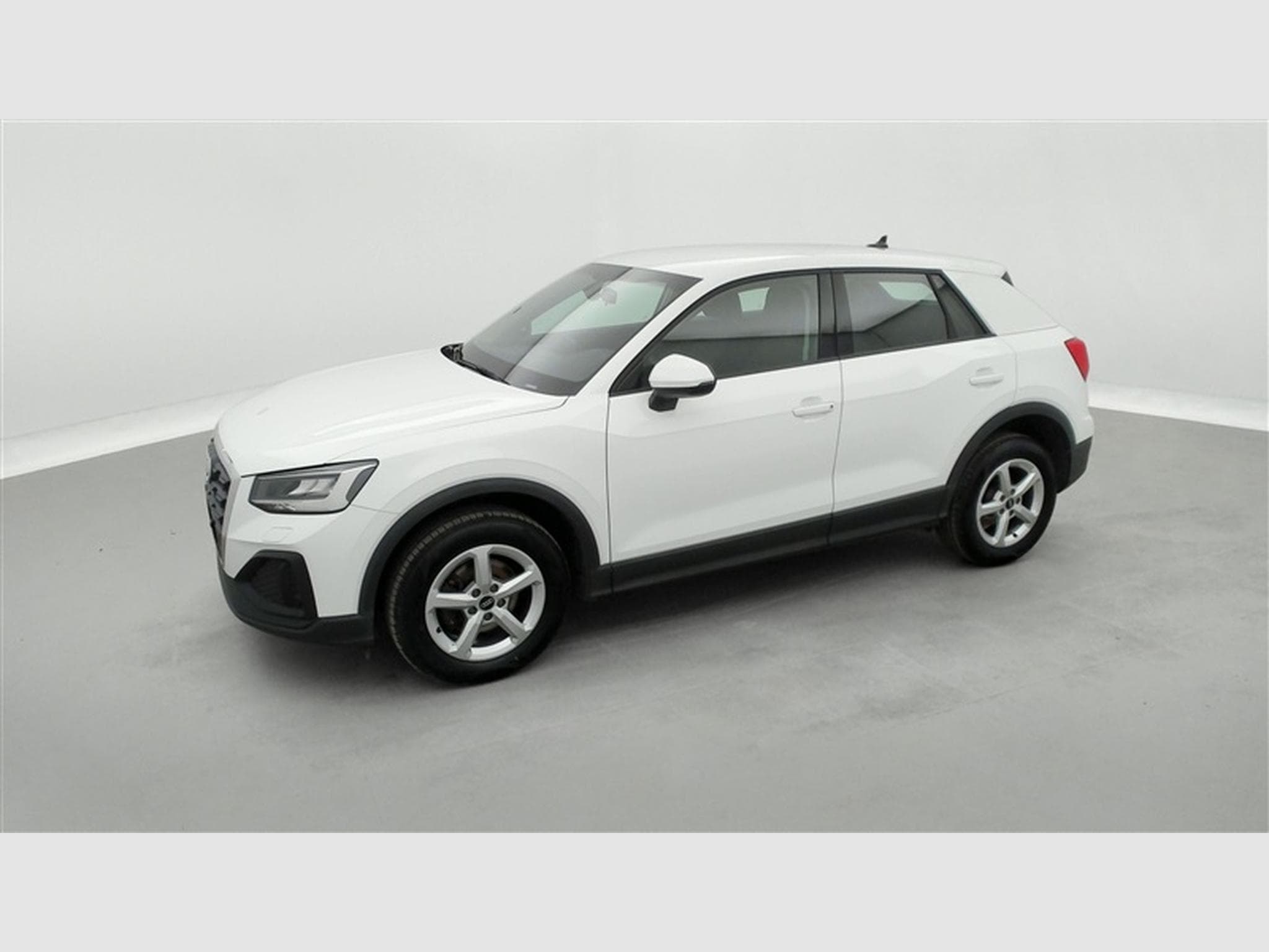 Audi Q2 35 TFSI S-Tronic Attraction NAVI / FULL LED / CAMERA / JA16" (2023) - Photo 21