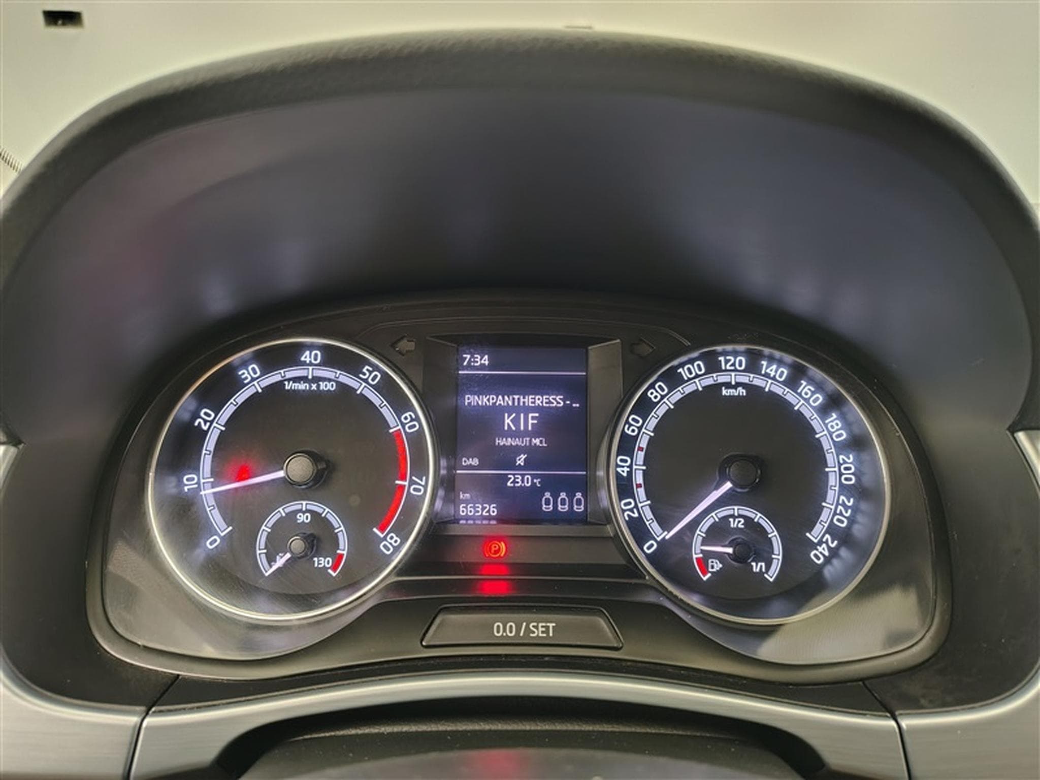 Skoda Fabia Combi 1.0 TSI 60Cv Ambition CLIM / BLUETOOTH / PDC (2022) - Photo 10