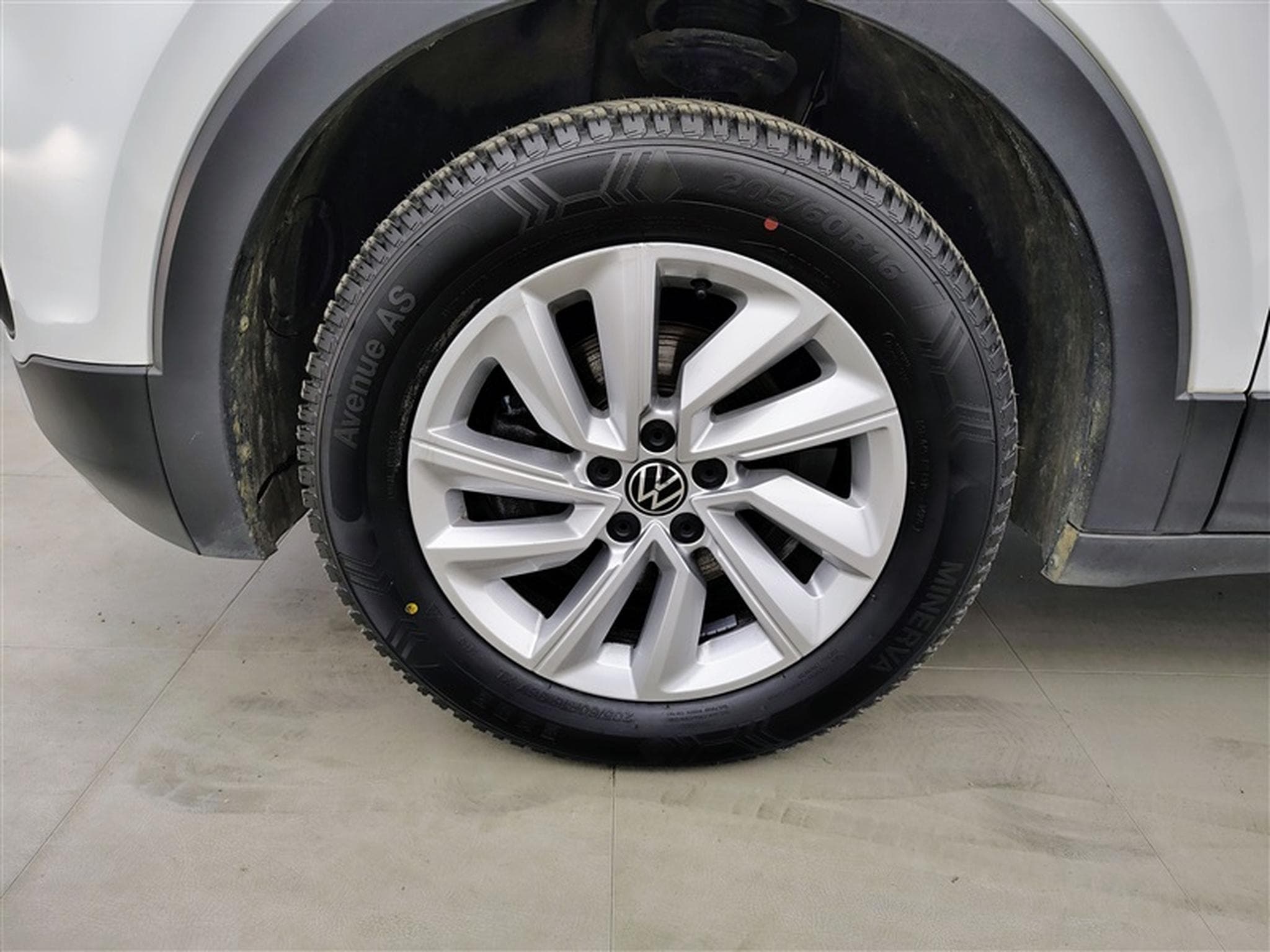 VW T-Cross 1.0 TSI Life Business OPF (2022) - Photo 6
