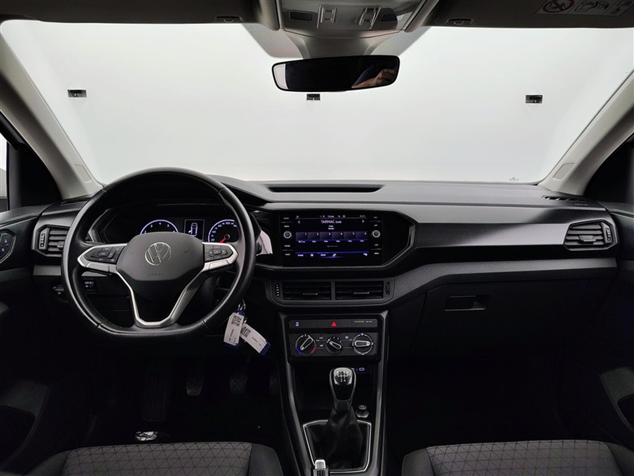 VW T-Cross 1.0 TSI Life Business OPF (2022) - Photo 8