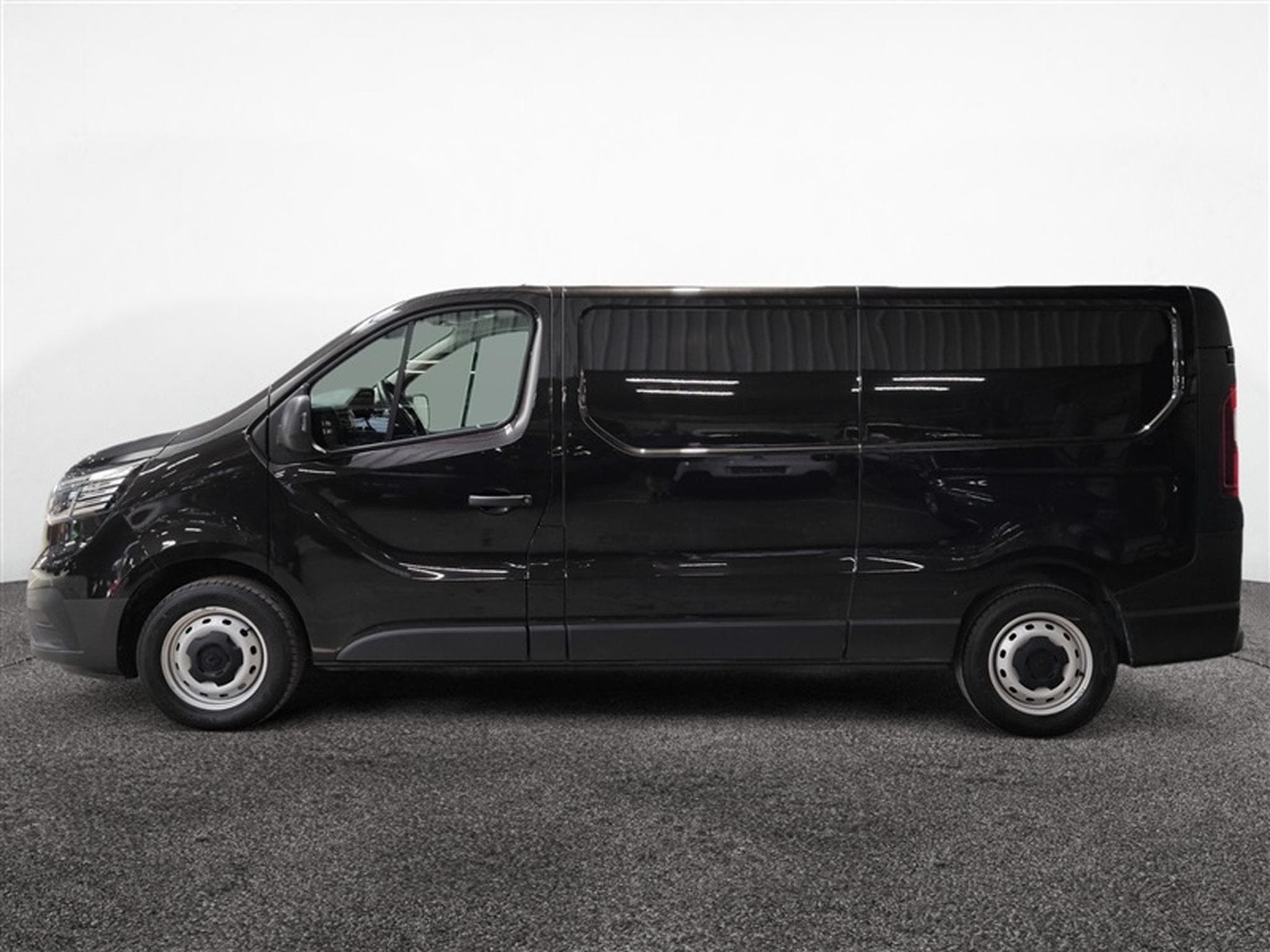 Renault Trafic 2.0 dCi 30 L2H1 Confort (EU6e) (2024) - Photo 3