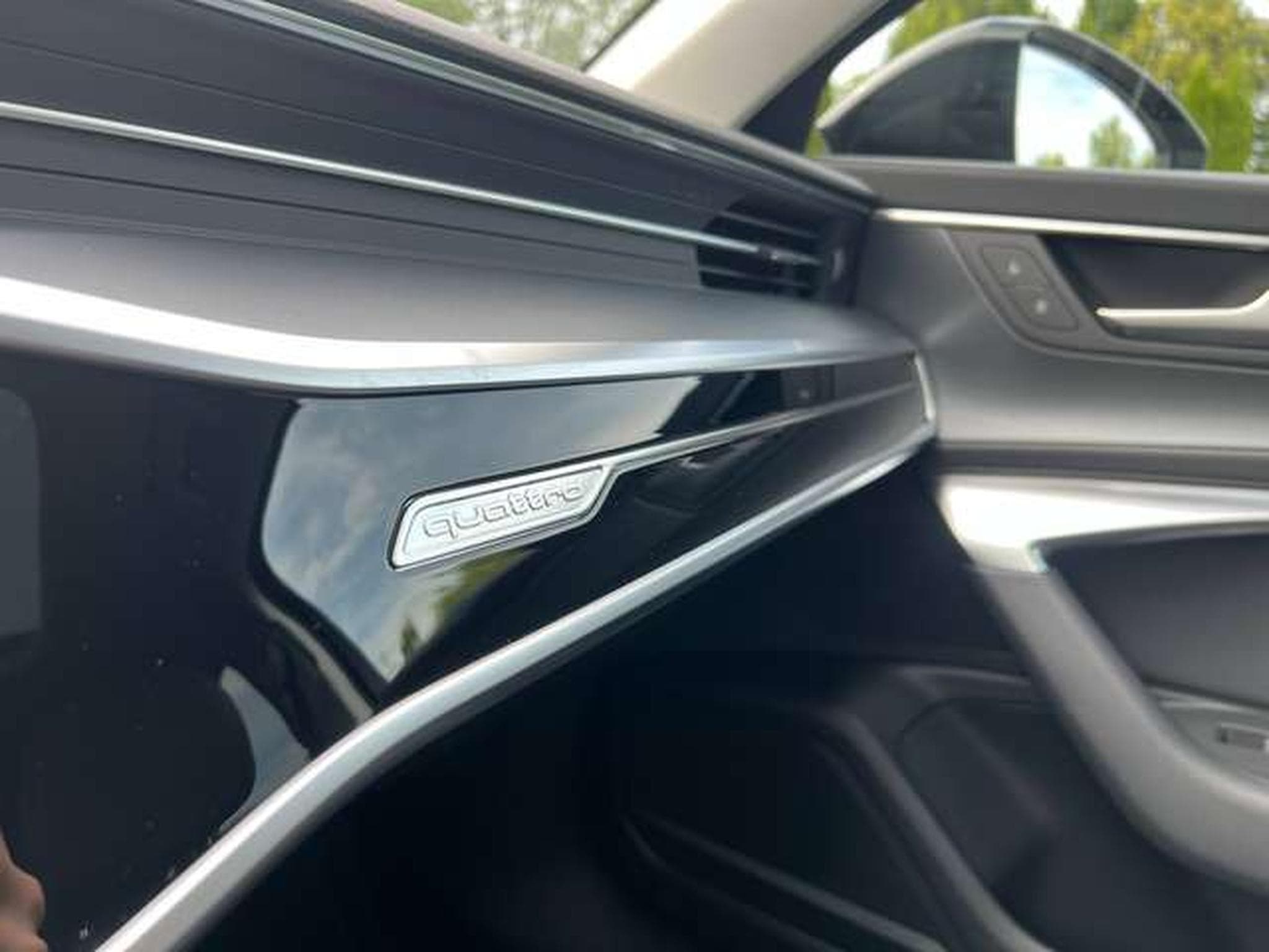 Audi A6 QUATTRO HYBRIDE ESSENCE 300 CV (2024) - Photo 20