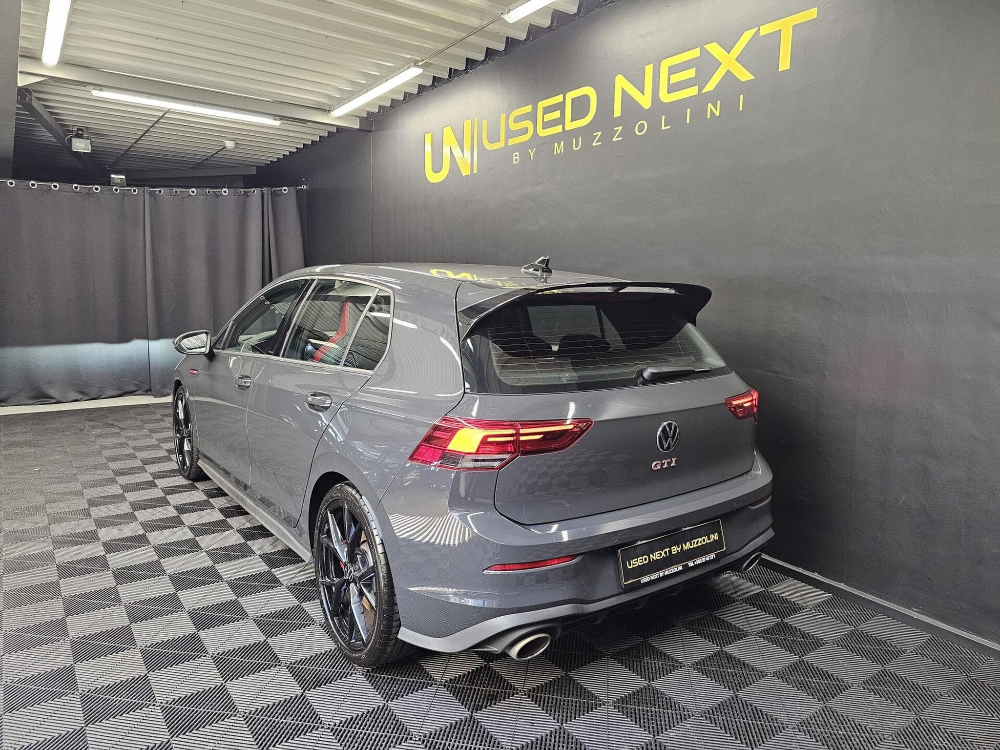 VW Golf GTI clubsport 300cv DSG7 (2023) - Photo 6