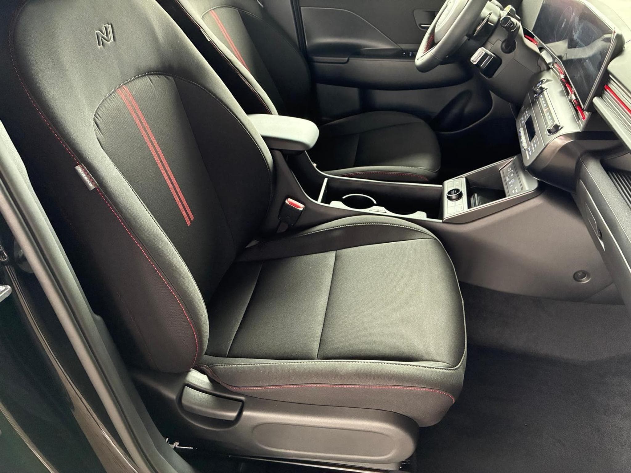 Hyundai Kona N-Line (2026) - Photo 9
