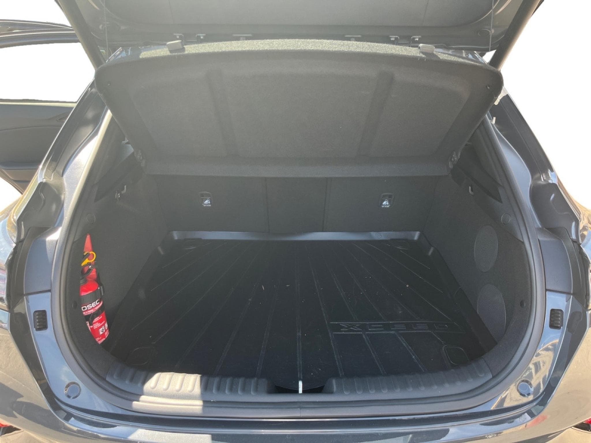 Kia XCeed 1.5 T-GDi GT Line DCT ISG (2024) - Photo 5