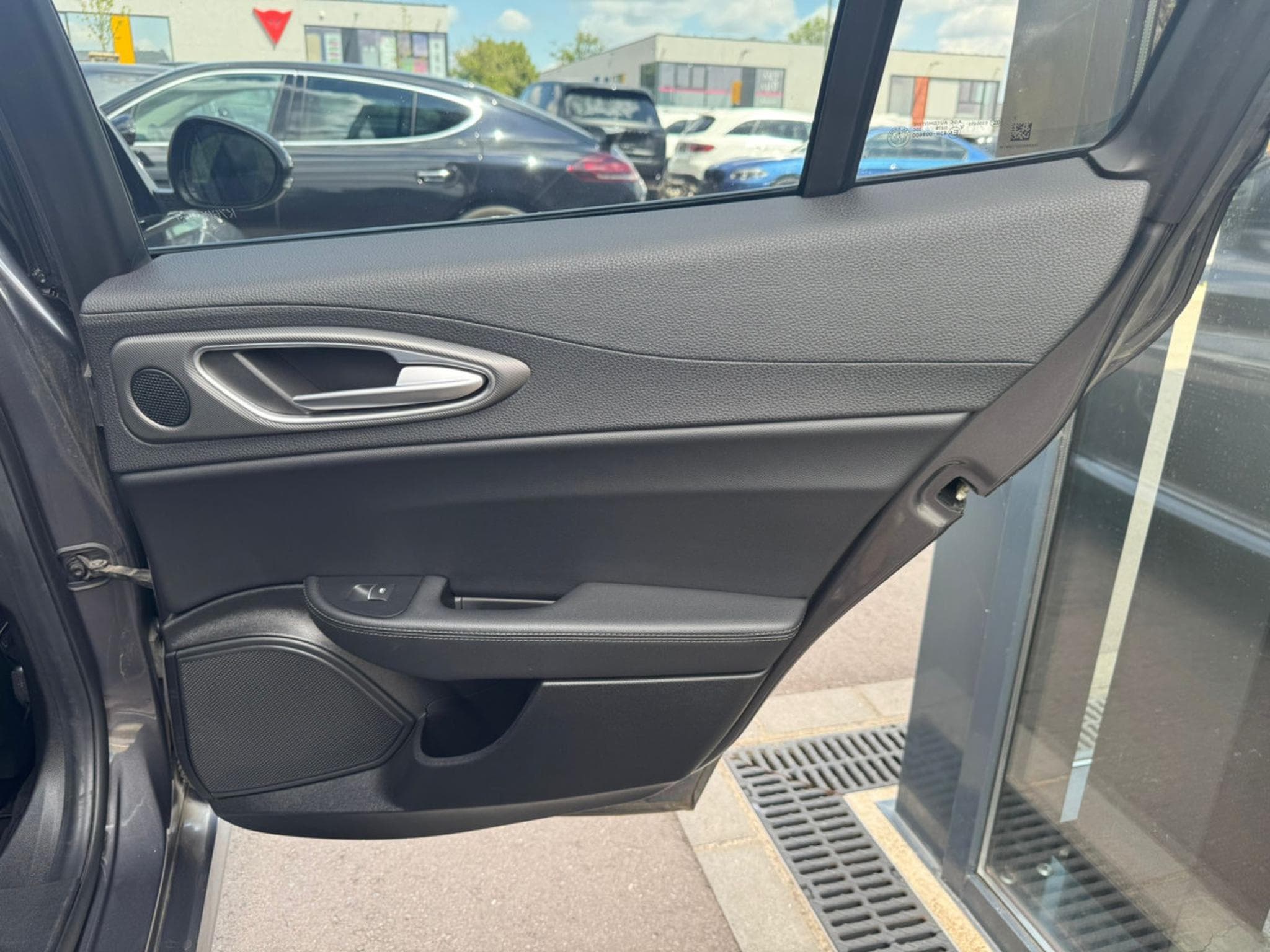 Alfa-Romeo Giulia Giulia Veloce Q4 /211 CV /19/PANO/CAMERA/CUIR/VOLL (2019) - Photo 9