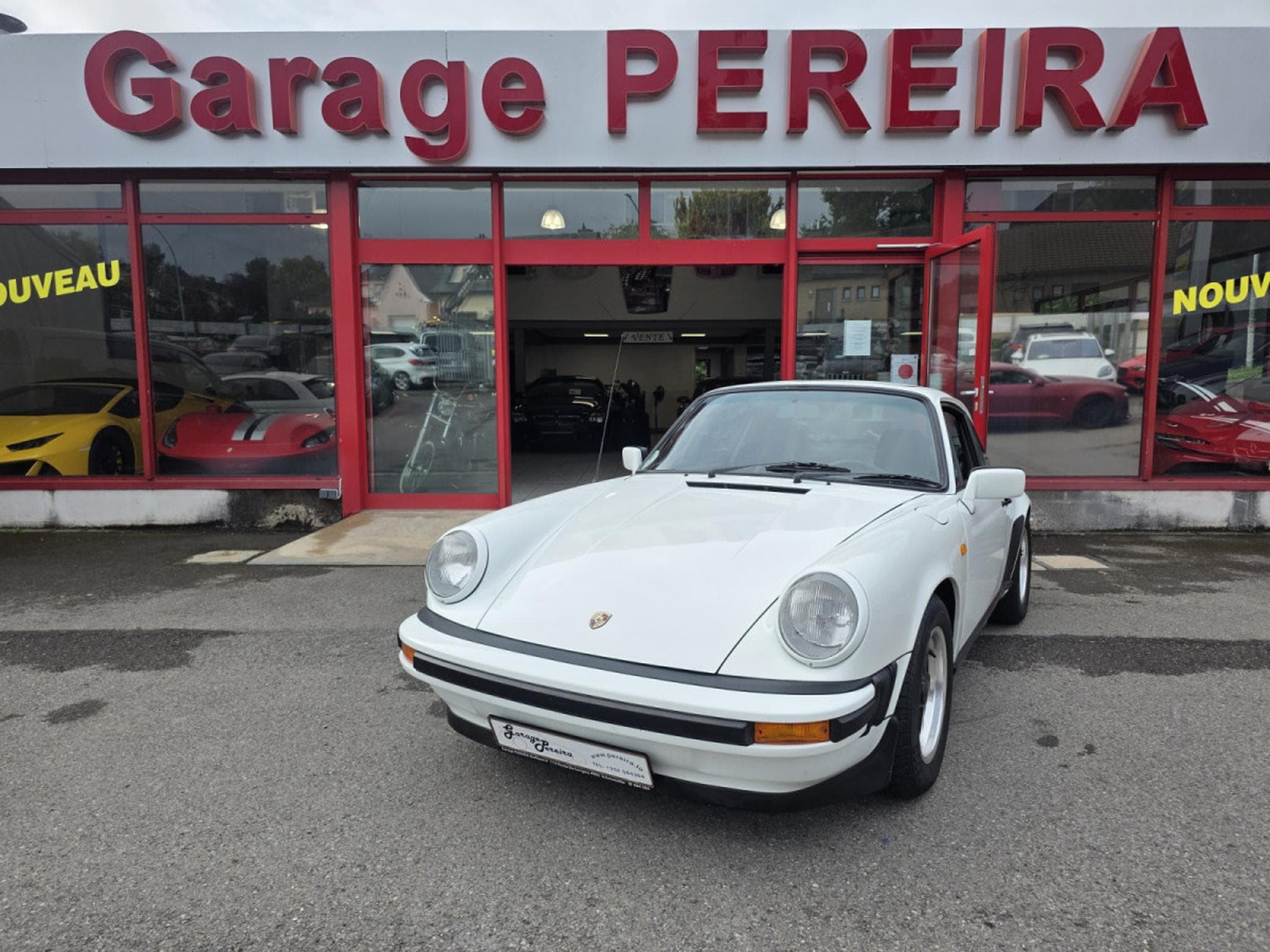Porsche 911 Porsche 911 231CV Europa Schekheft und Historie plus carnet (1984) - Photo 2