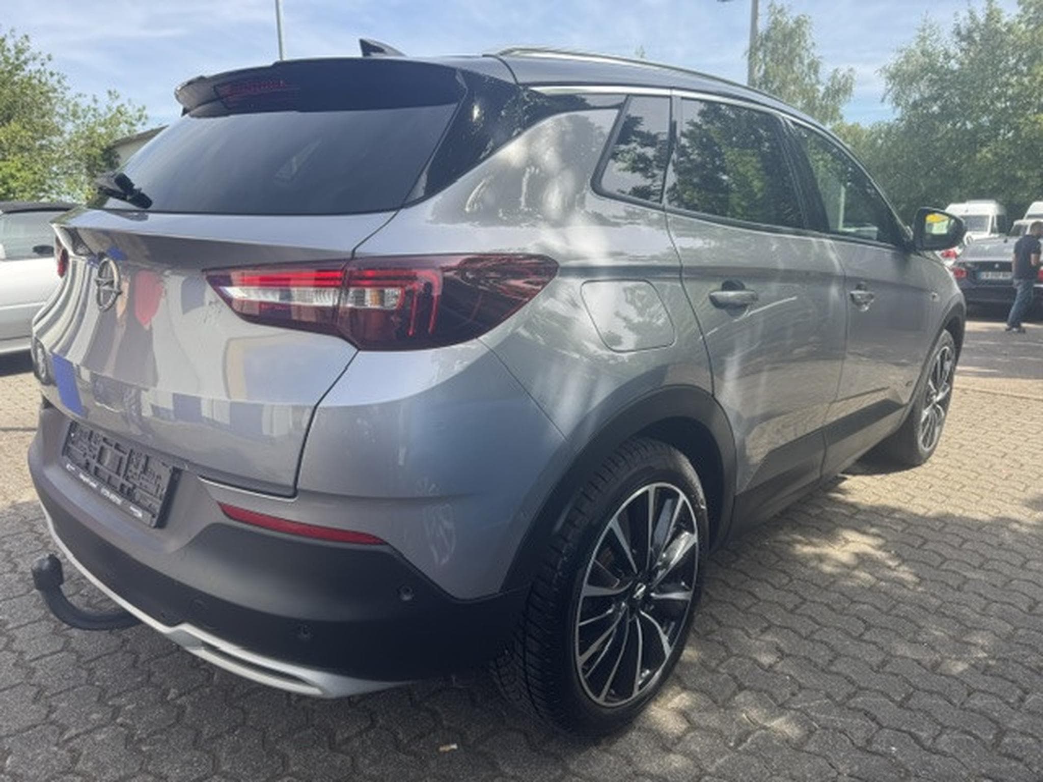 Opel Grandland OPEL GRANDLAND X HYBRID PLUG IN LEDER NAVI LED AUTOMATIK (2021) - Photo 5