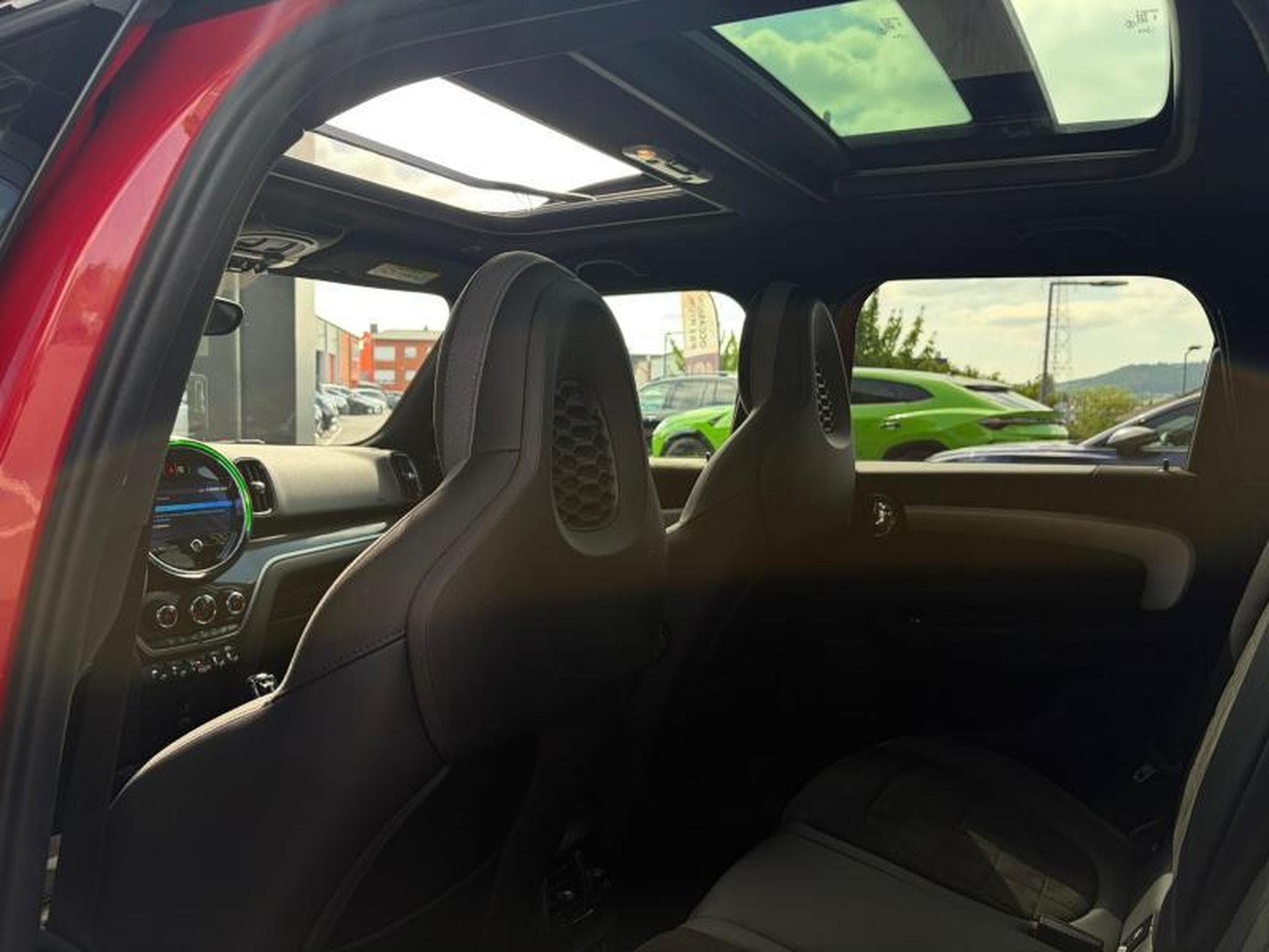 MINI Countryman ALL4 JOHN COOPER WORKS (2021) - Photo 16