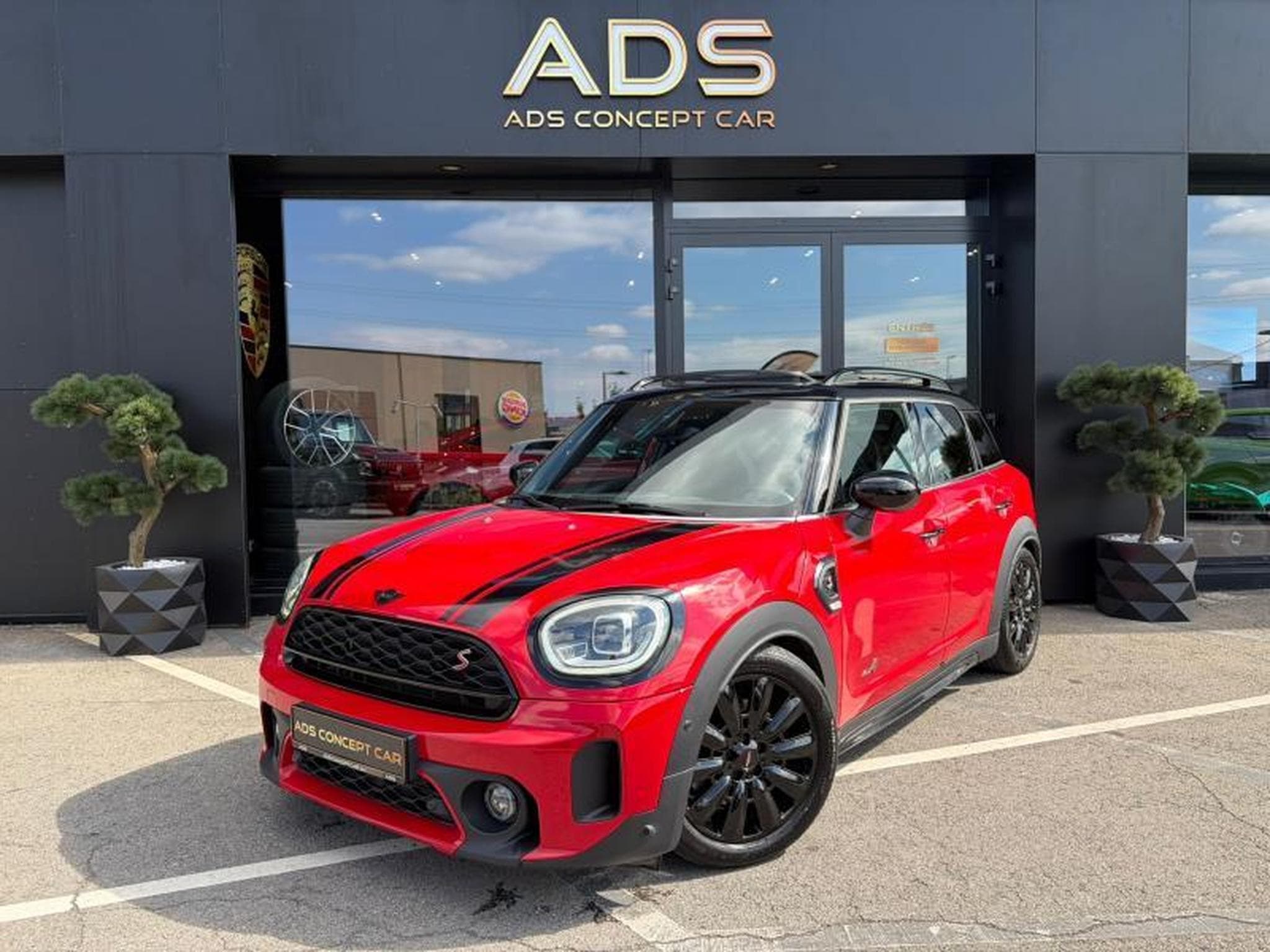 MINI Countryman ALL4 JOHN COOPER WORKS (2021) - Photo 2