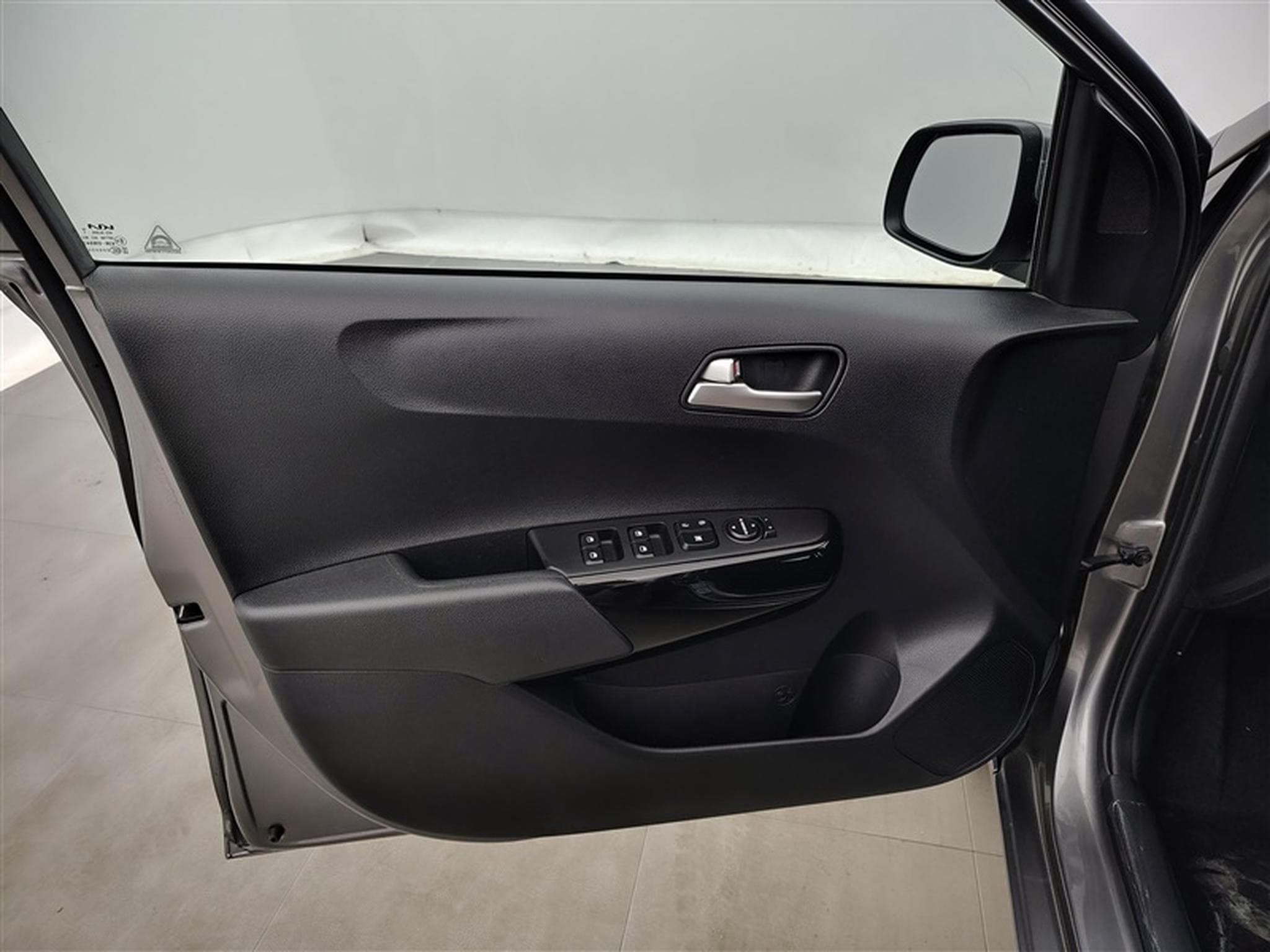 Kia Picanto 1.0i Pure ISG NAVI / CARPLAY / CAMERA (2024) - Photo 16