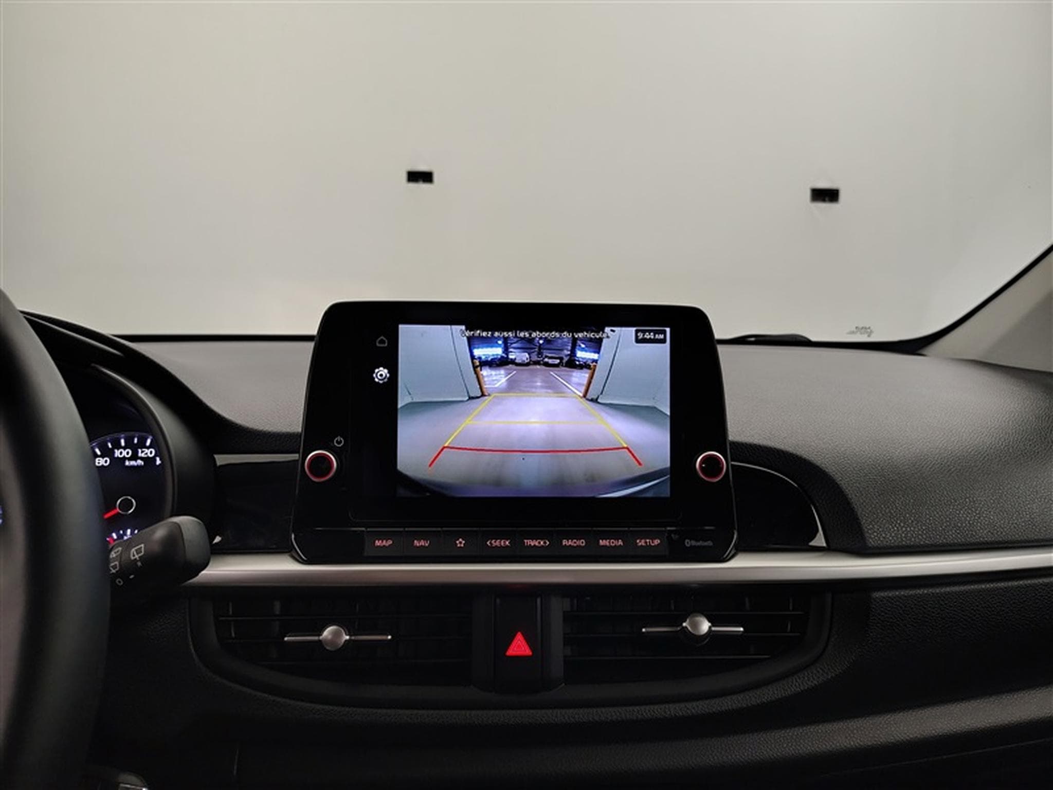 Kia Picanto 1.0i Pure ISG NAVI / CARPLAY / CAMERA (2024) - Photo 17