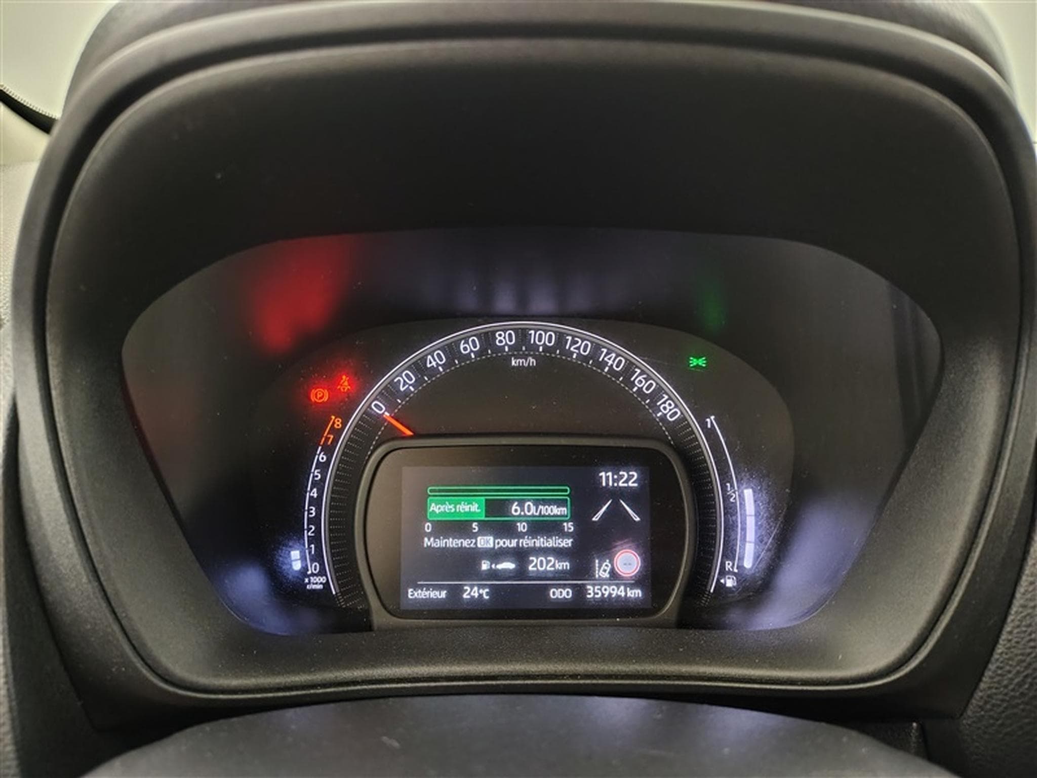 Toyota Aygo 1.0i VVT-i x II CARPLAY / CAMERA (2023) - Photo 10