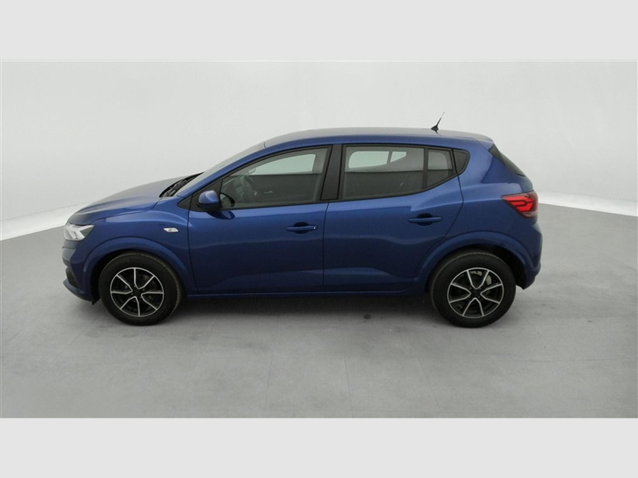 Dacia Sandero 1.0i SCe Expression (2023) - Photo 3